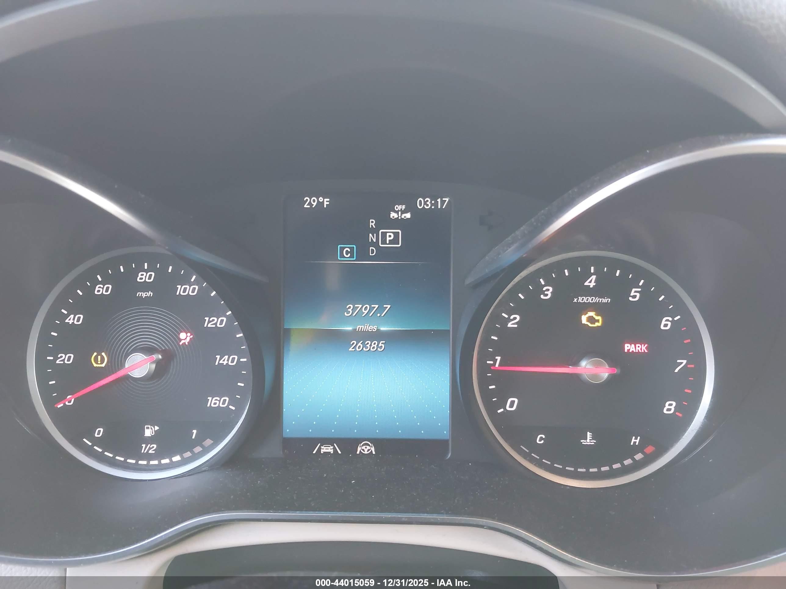 MERCEDES-BENZ GLC image 7