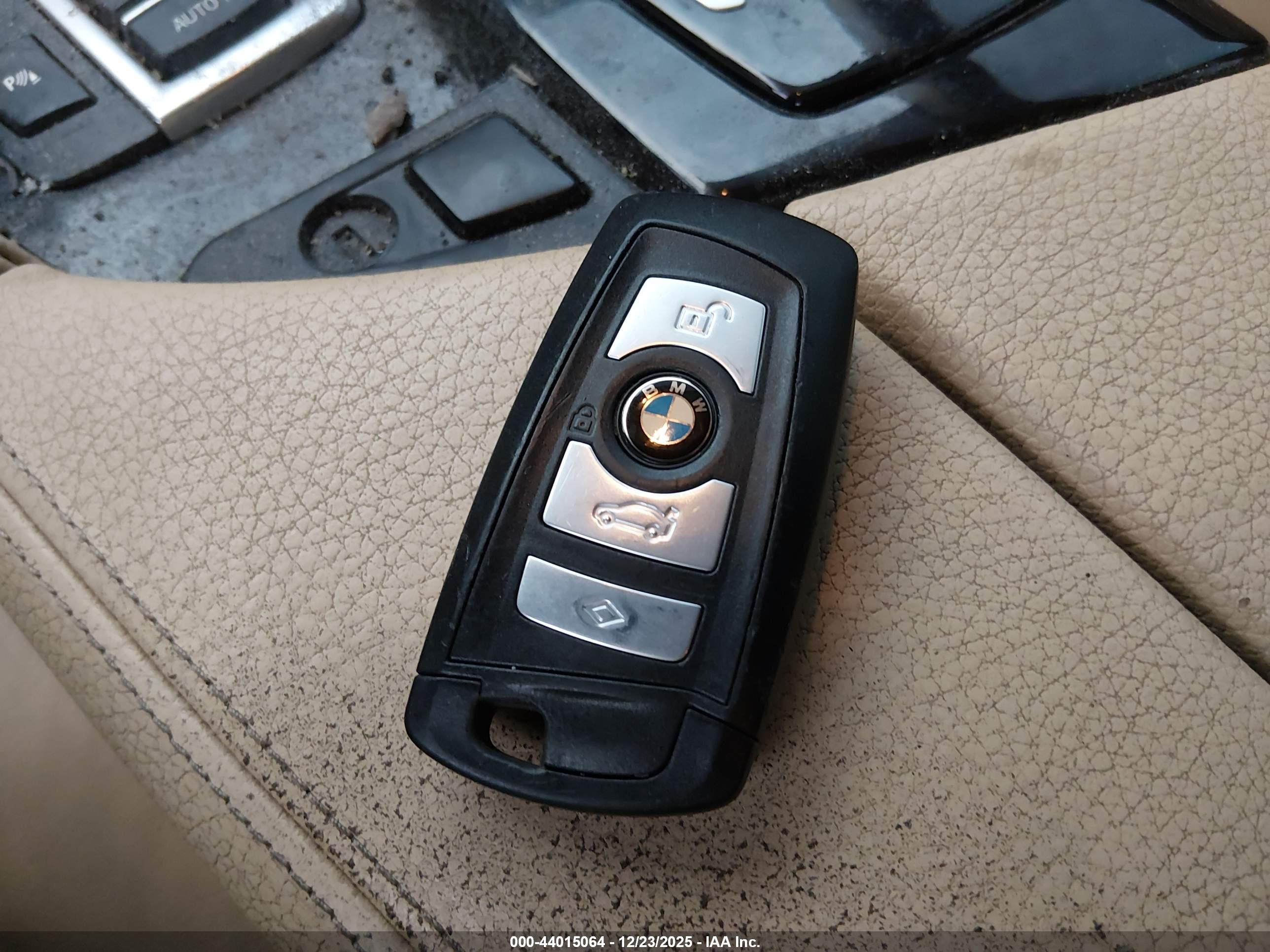 BMW 535I image 11