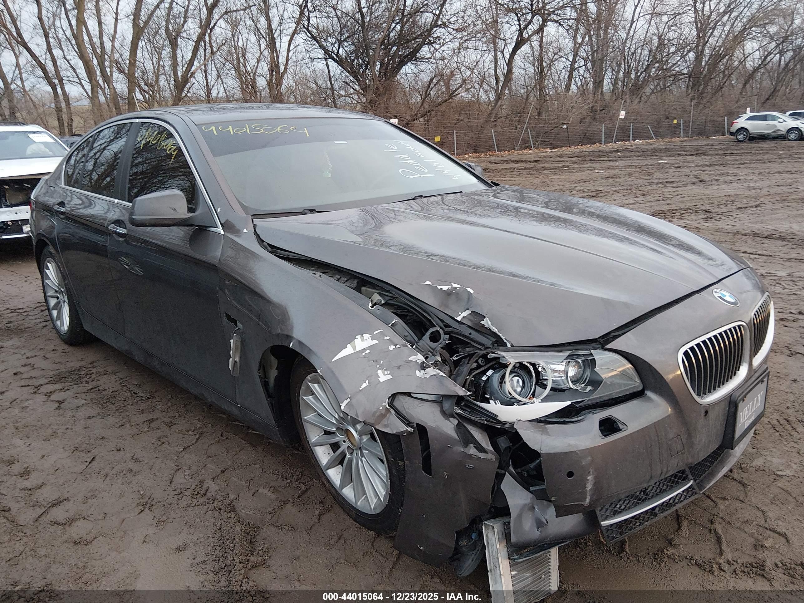 BMW 535I image 6