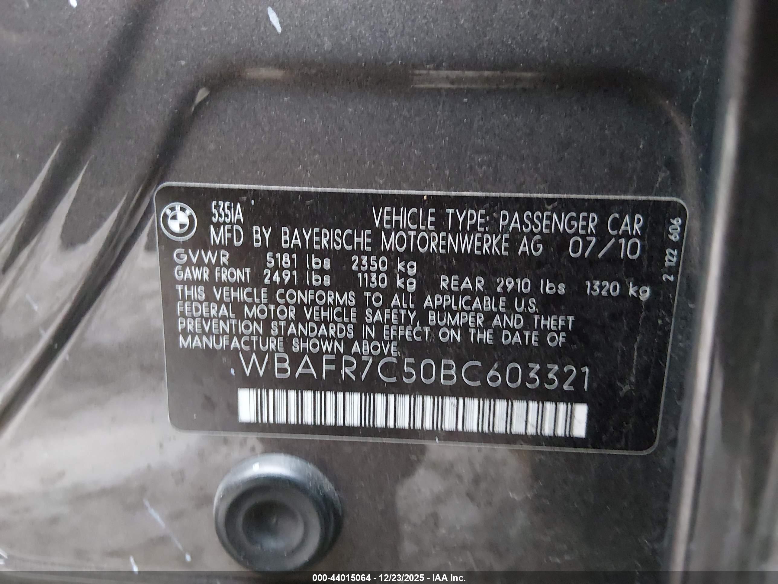 BMW 535I image 9