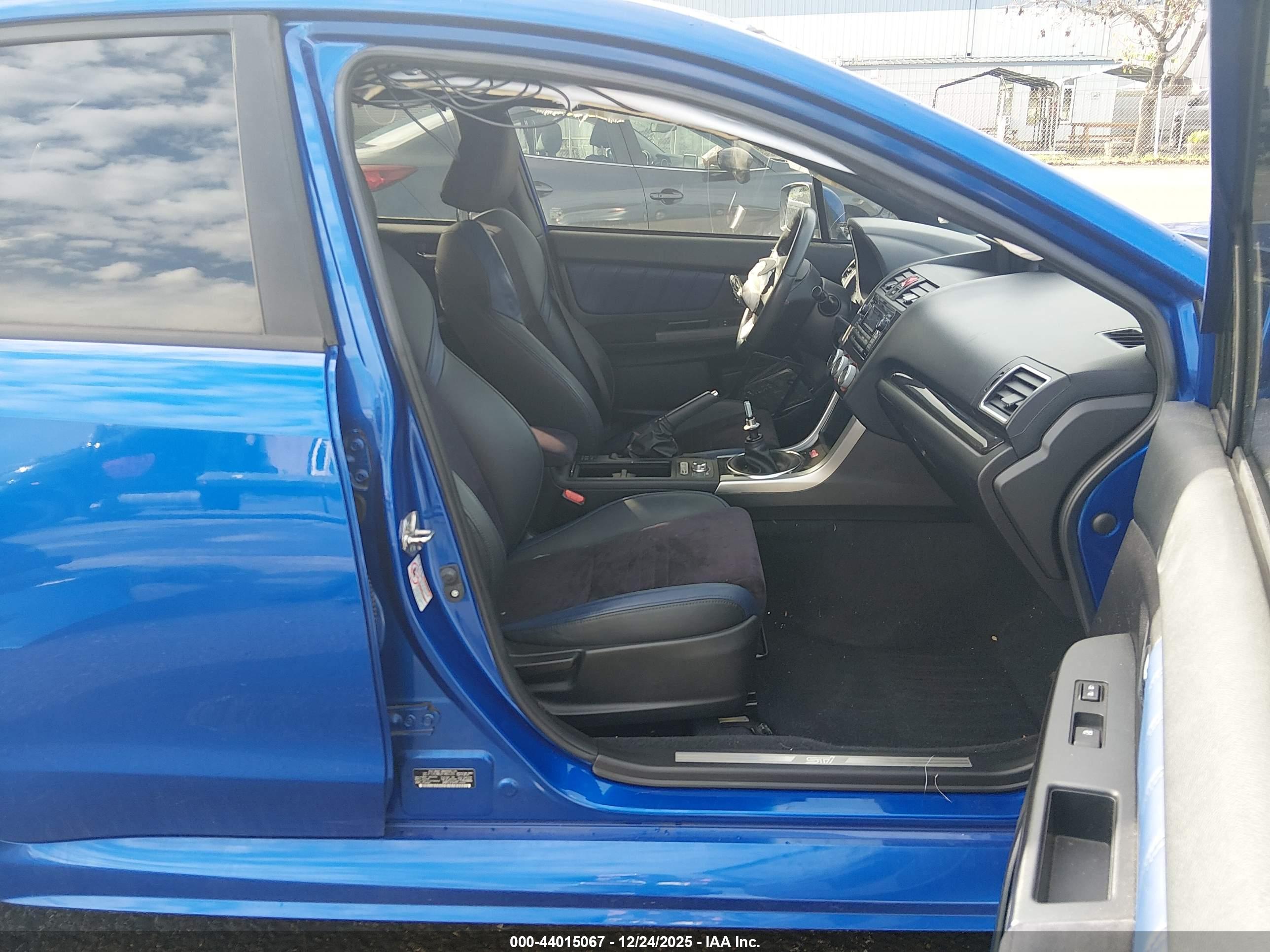 SUBARU WRX image 5
