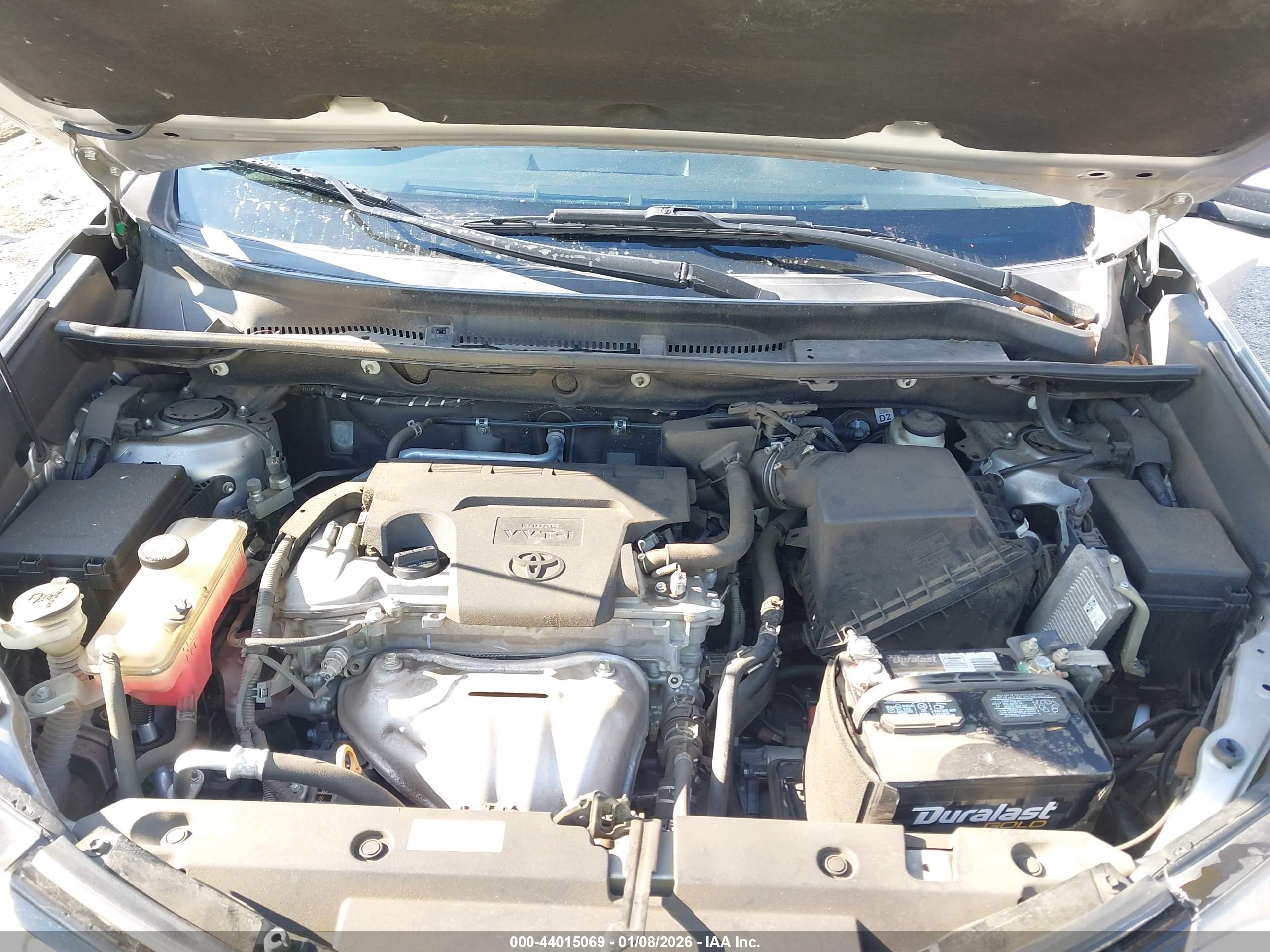 TOYOTA RAV4 image 10