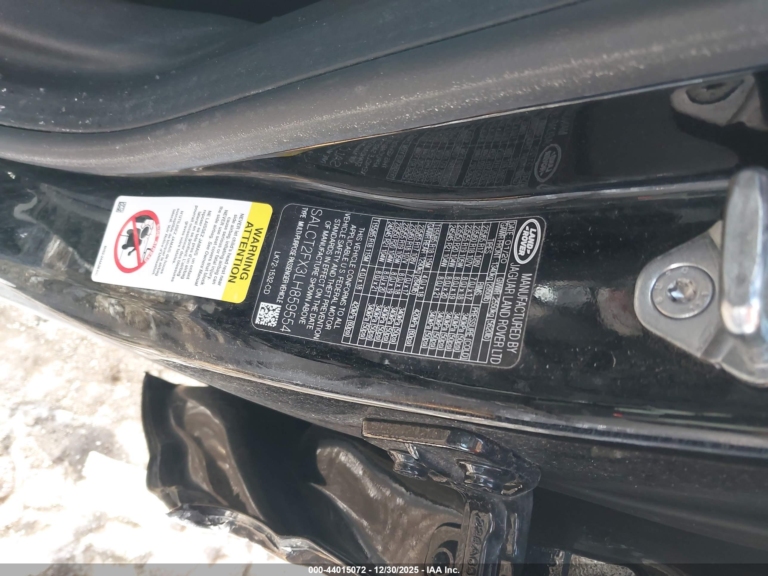 LAND ROVER image 9