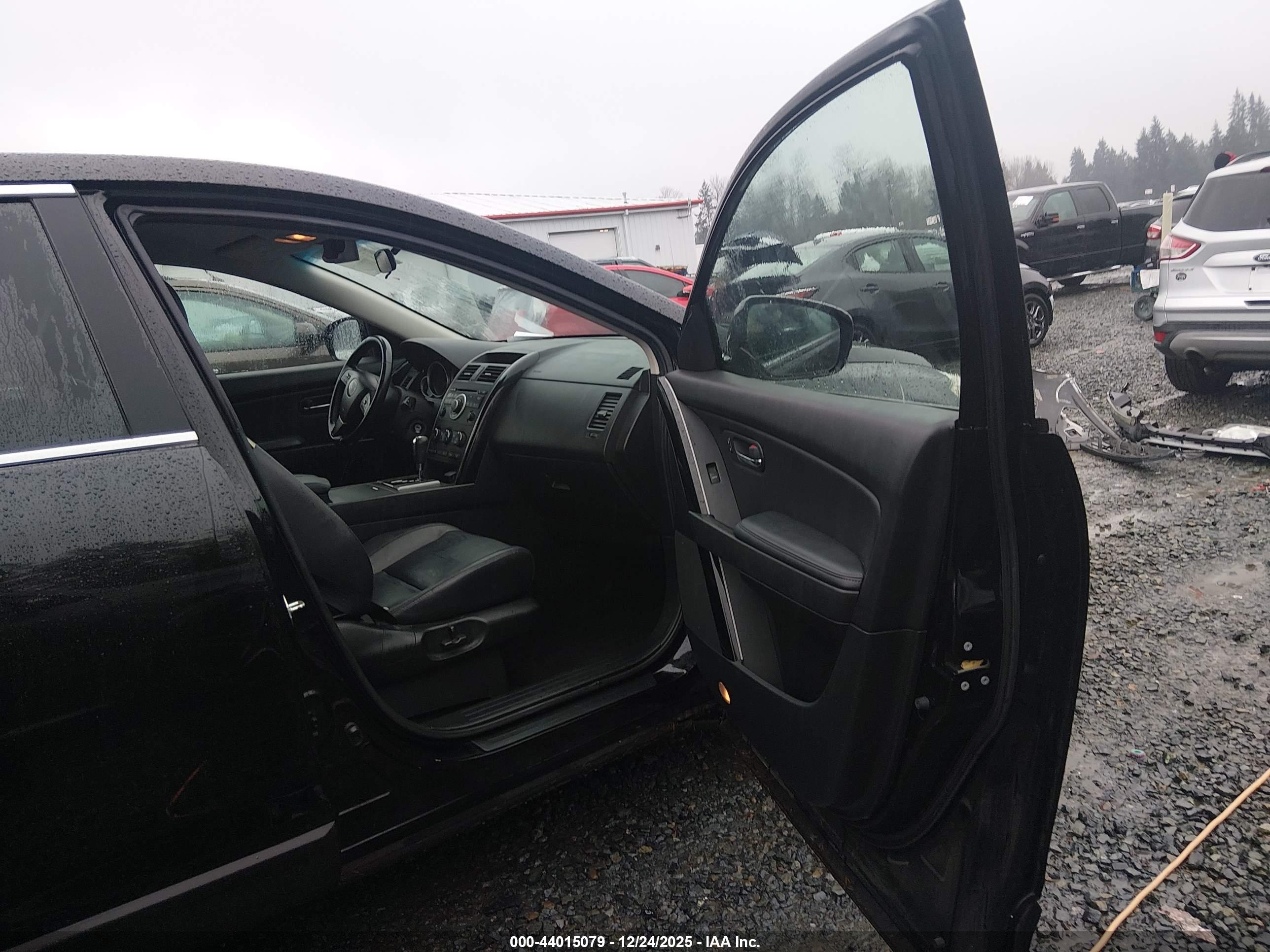 MAZDA CX-9 image 5