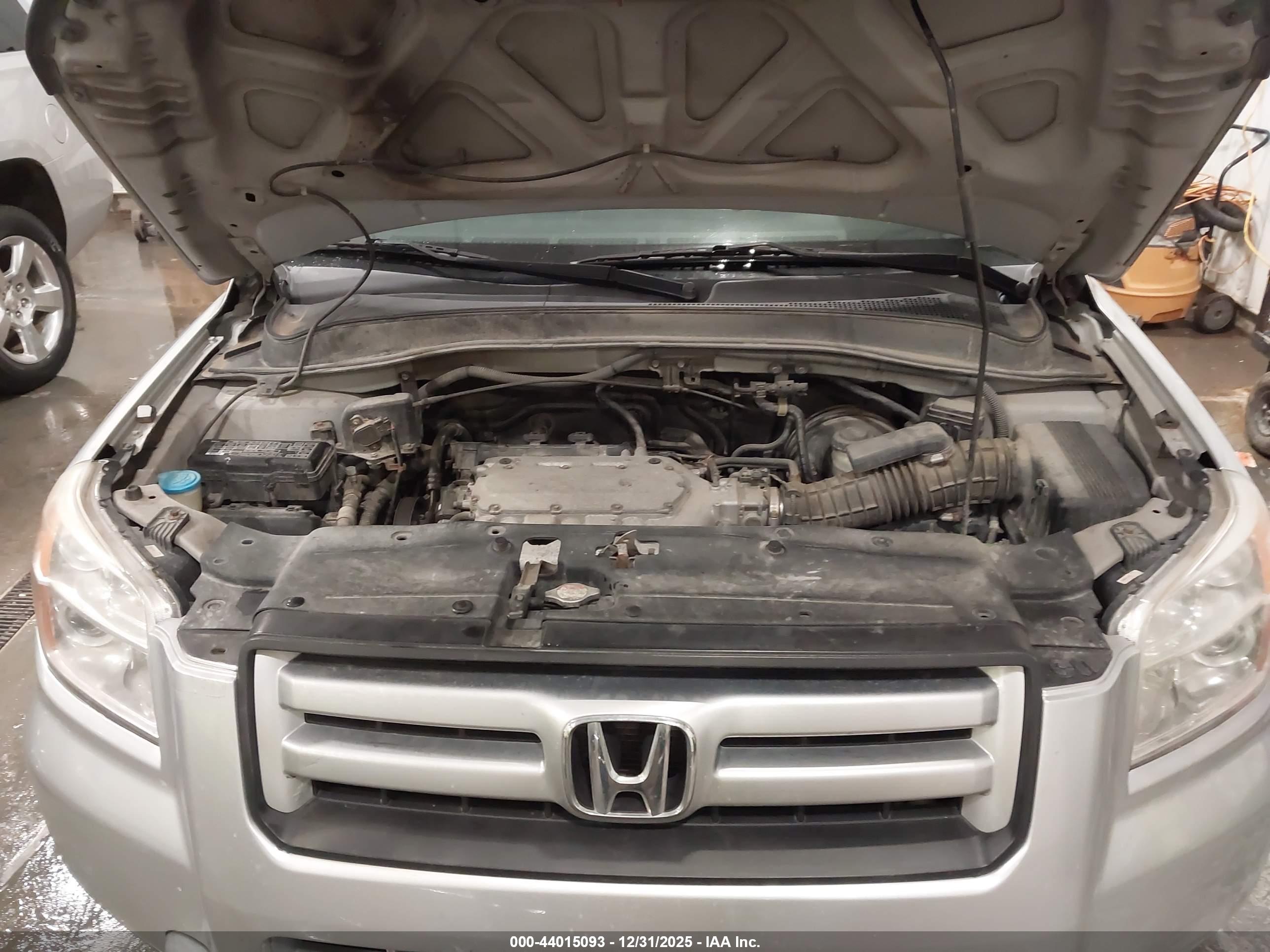 HONDA PILOT image 10