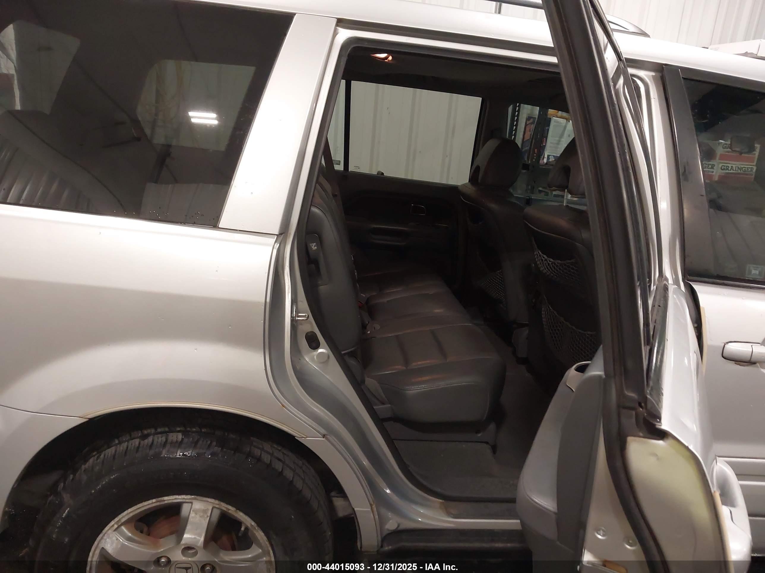 HONDA PILOT image 8