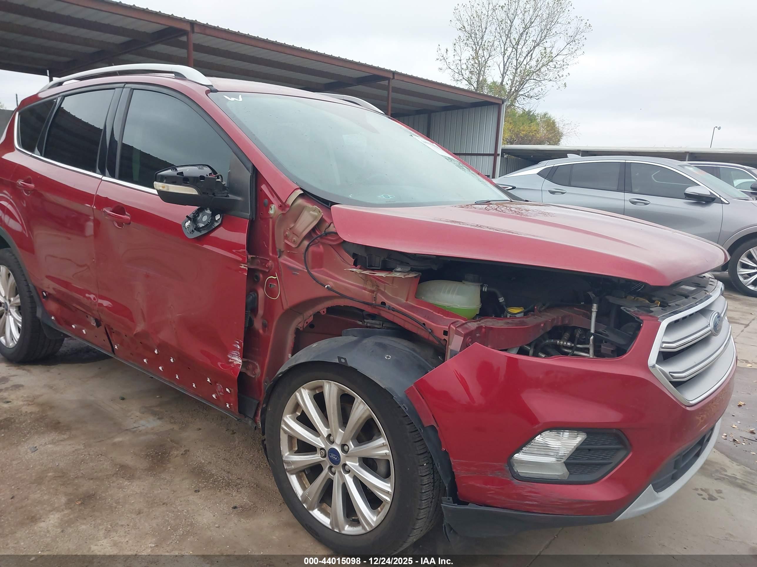 FORD ESCAPE image 6