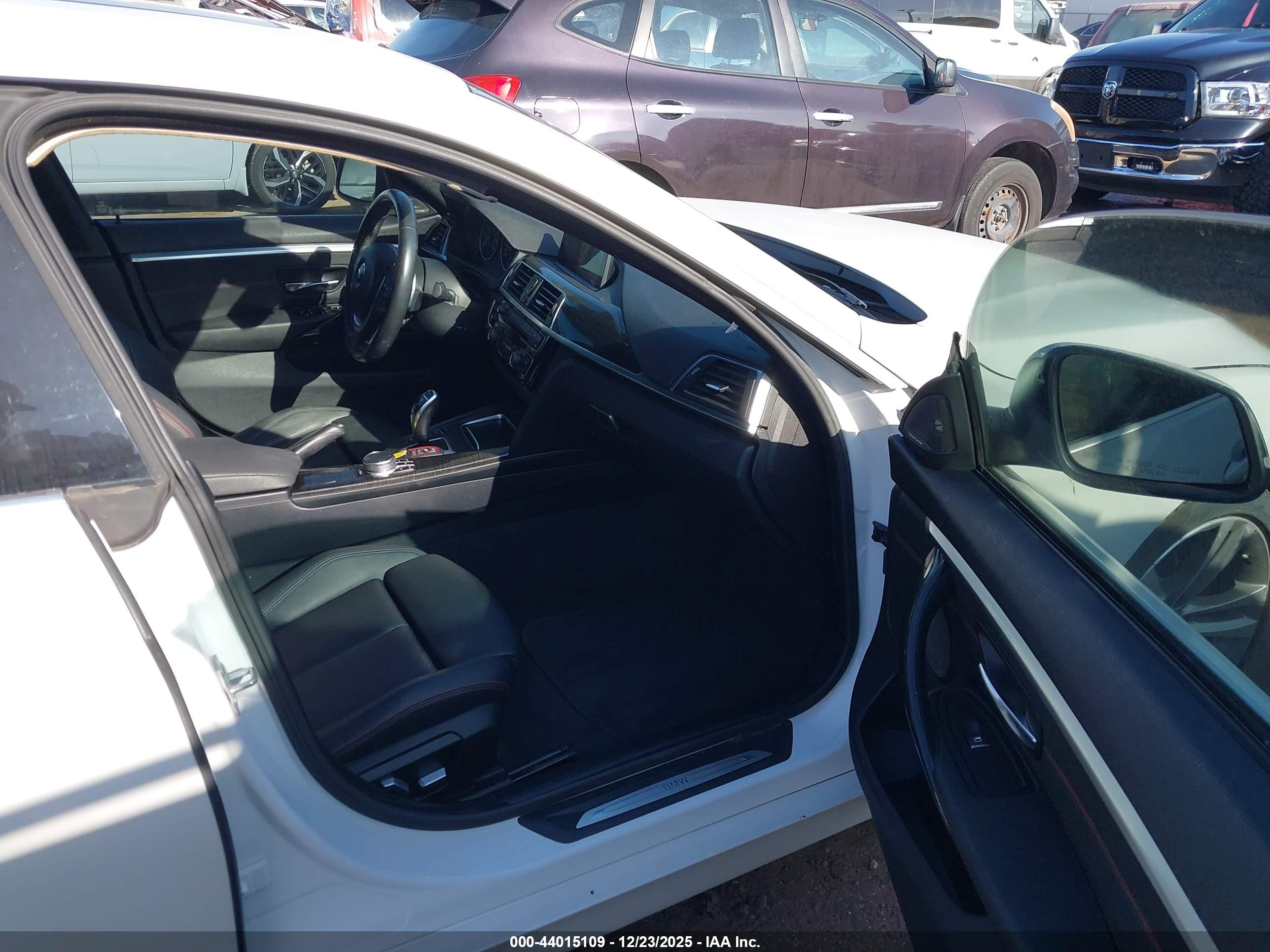 BMW 440I image 5