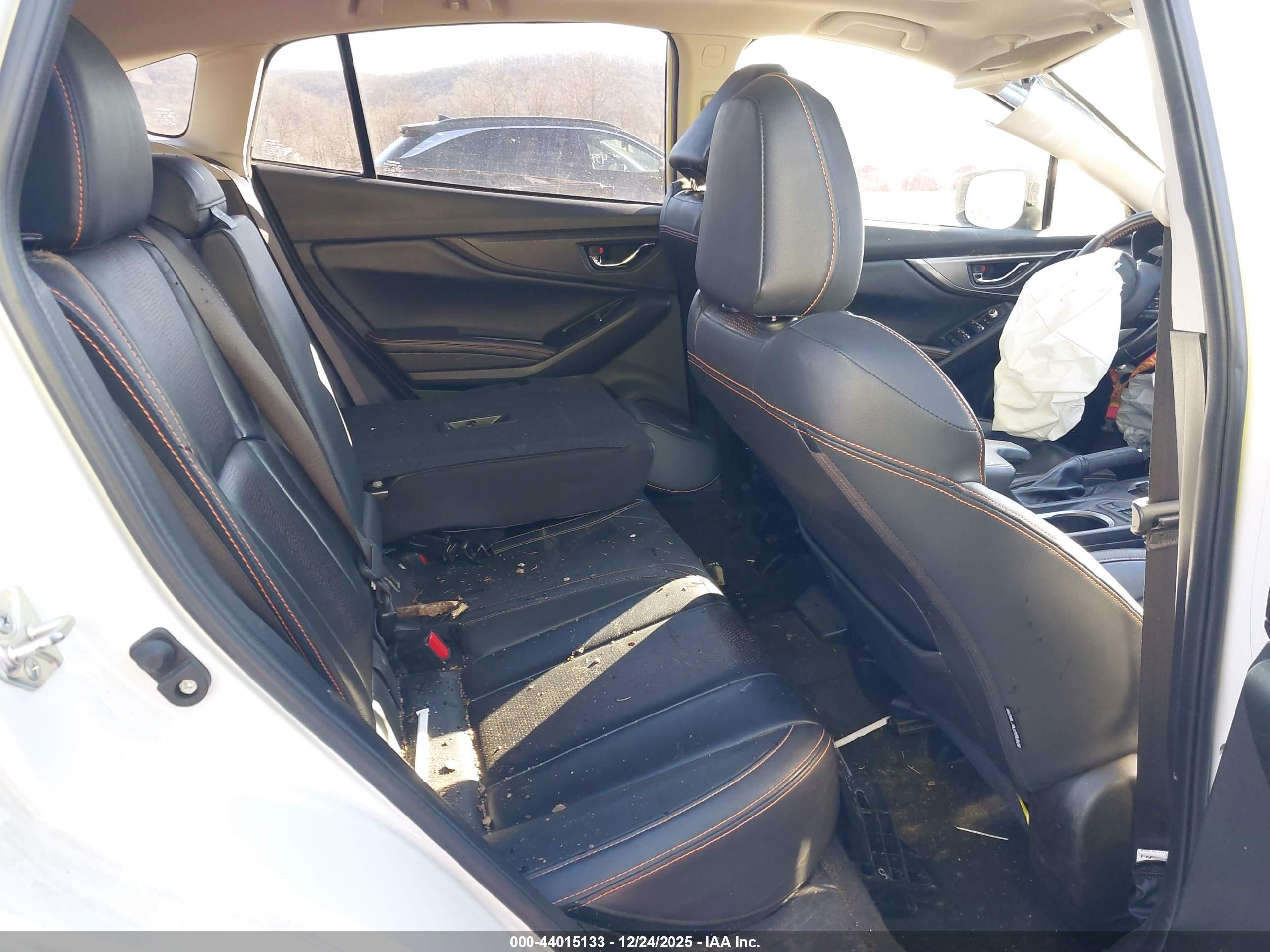 SUBARU CROSSTREK image 8