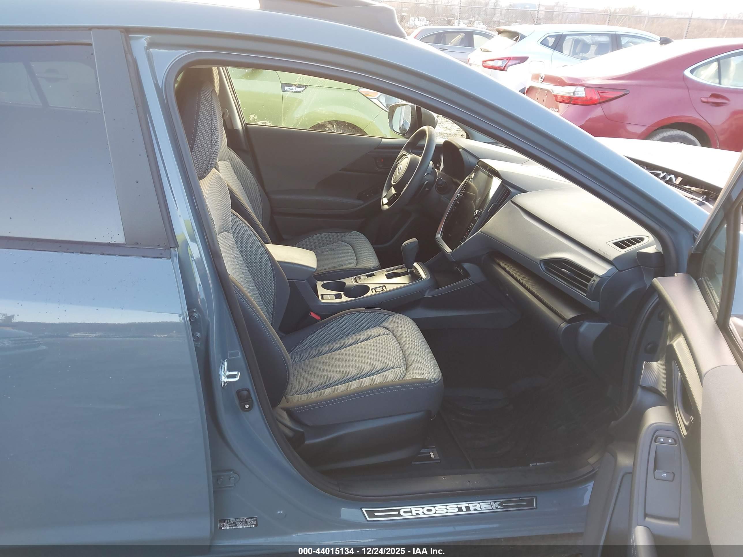 SUBARU CROSSTREK image 5