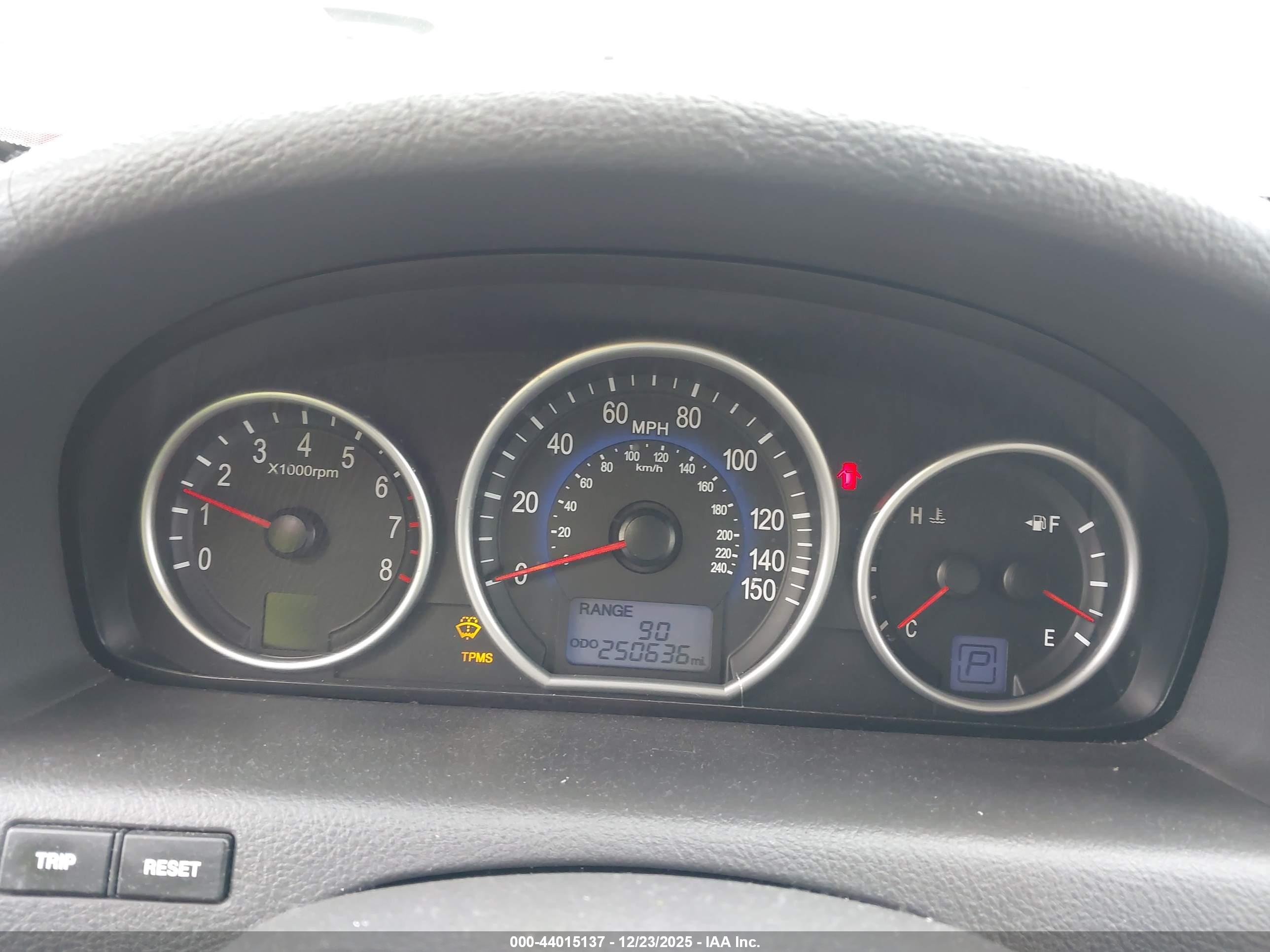 HYUNDAI VERACRUZ image 7