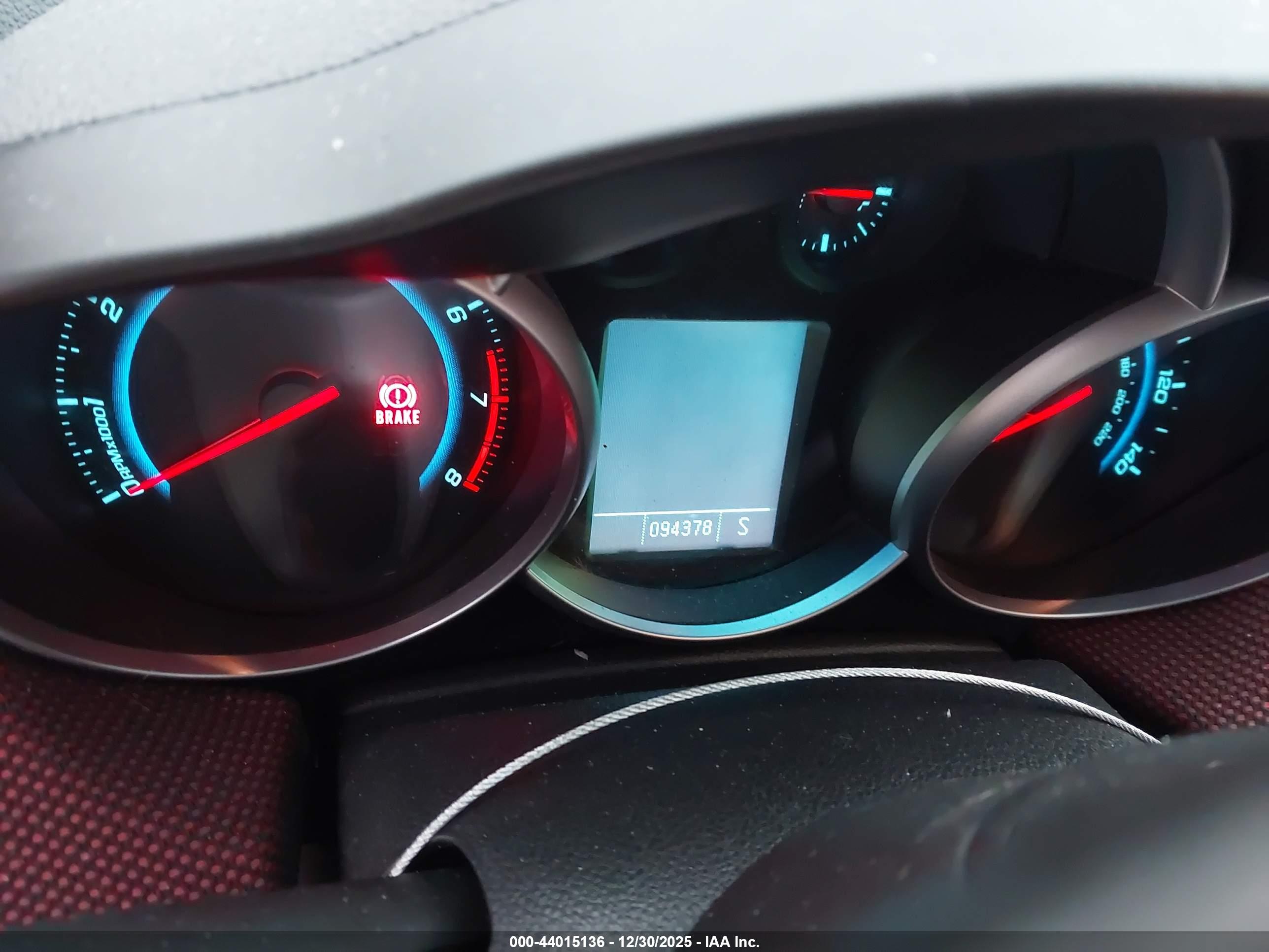 CHEVROLET CRUZE image 7