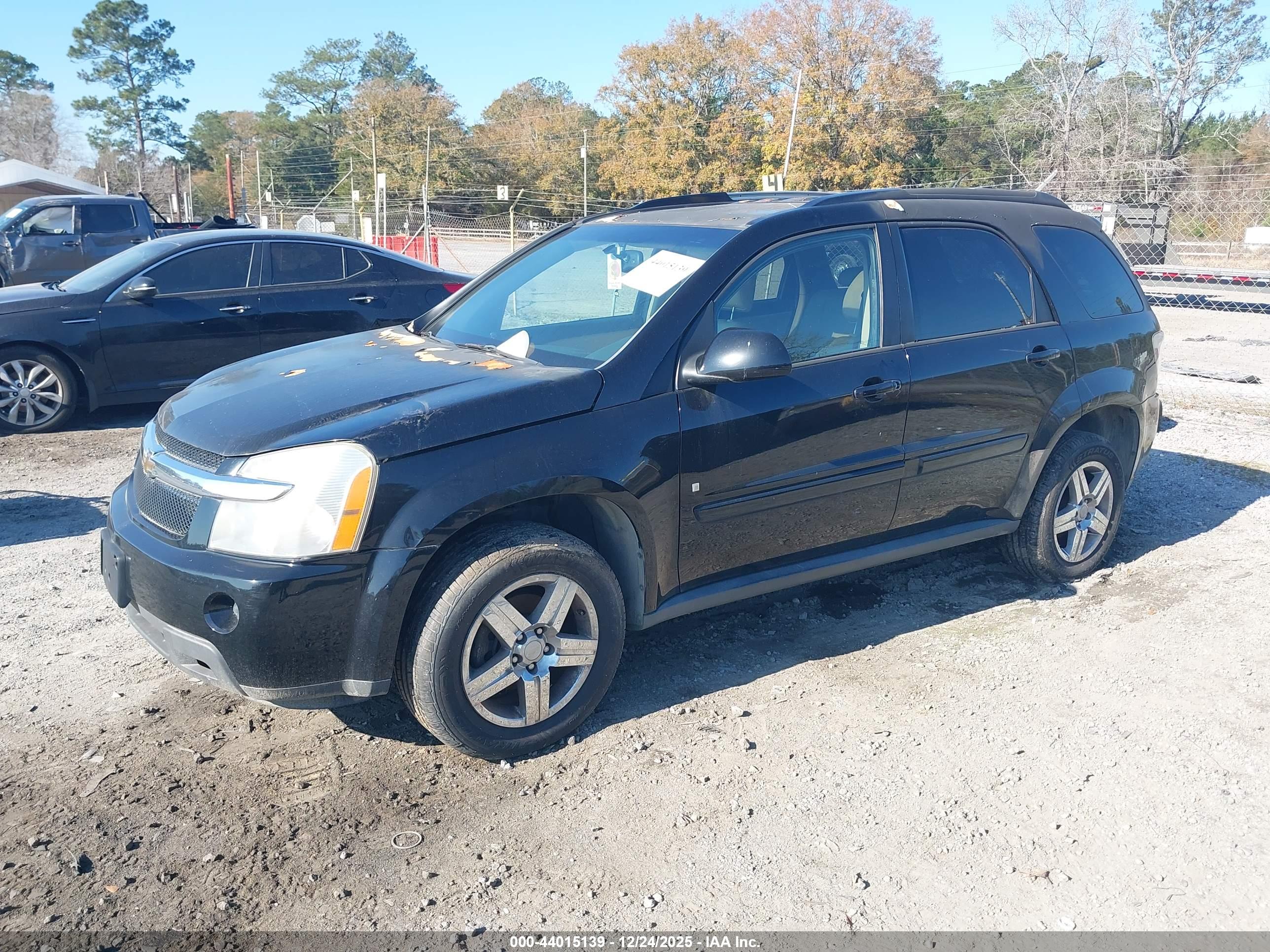 CHEVROLET EQUINOX image 2