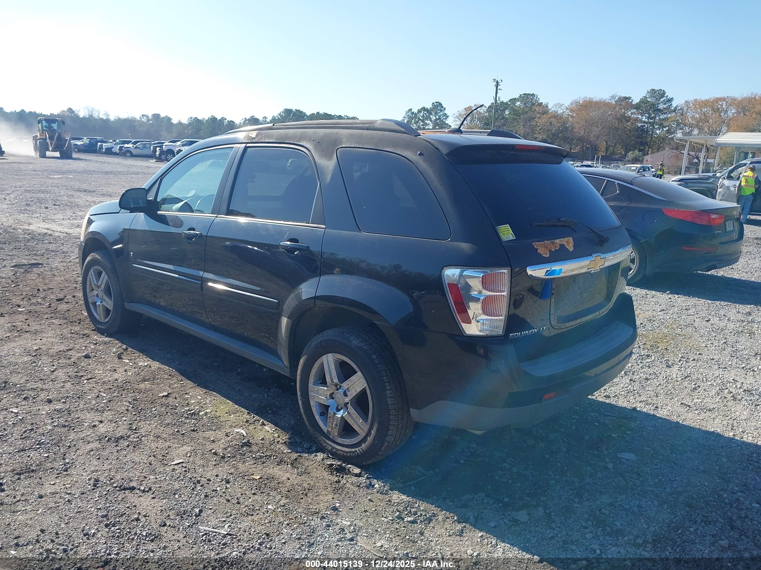 CHEVROLET EQUINOX image 3