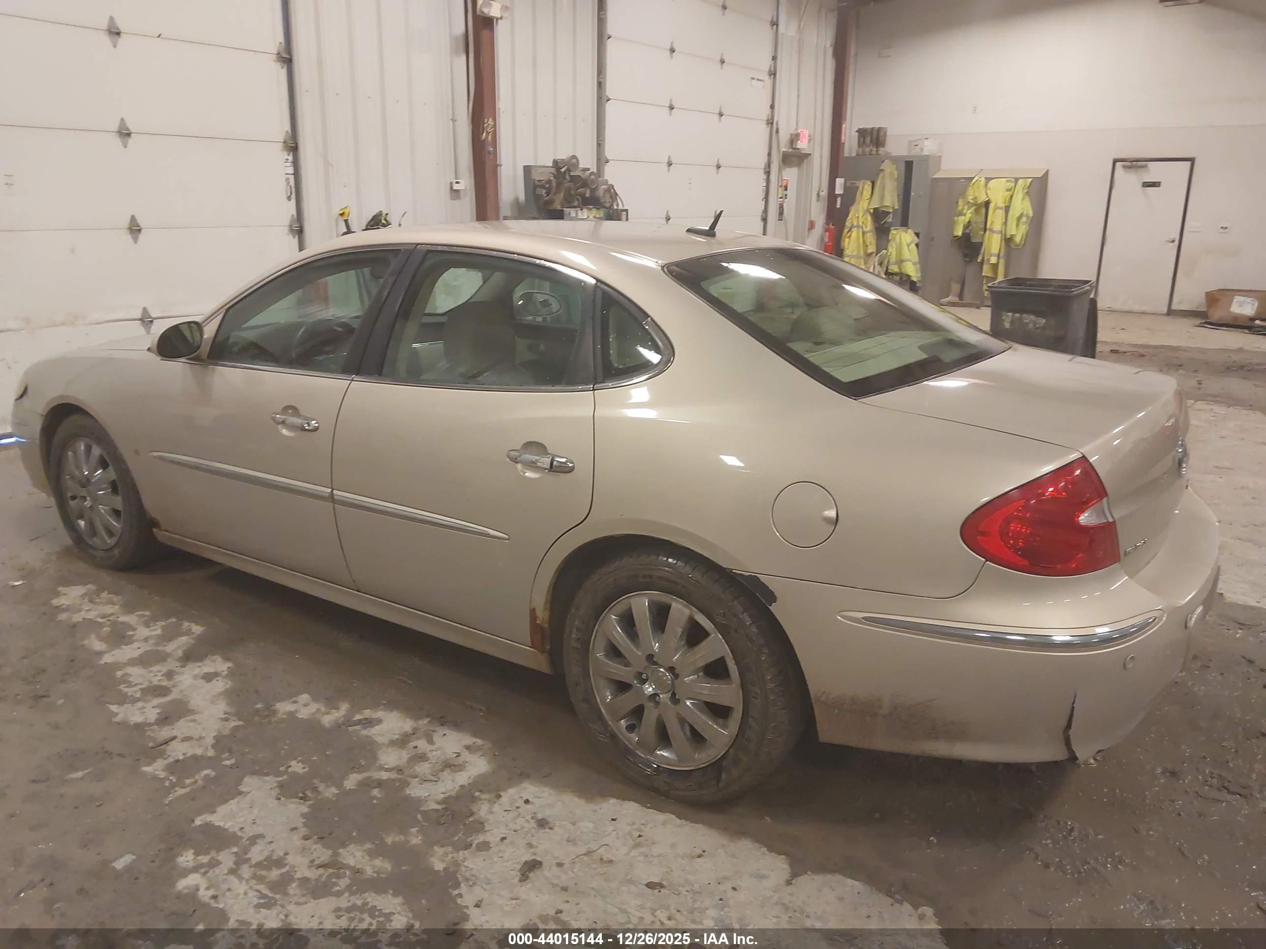 BUICK LACROSSE image 3