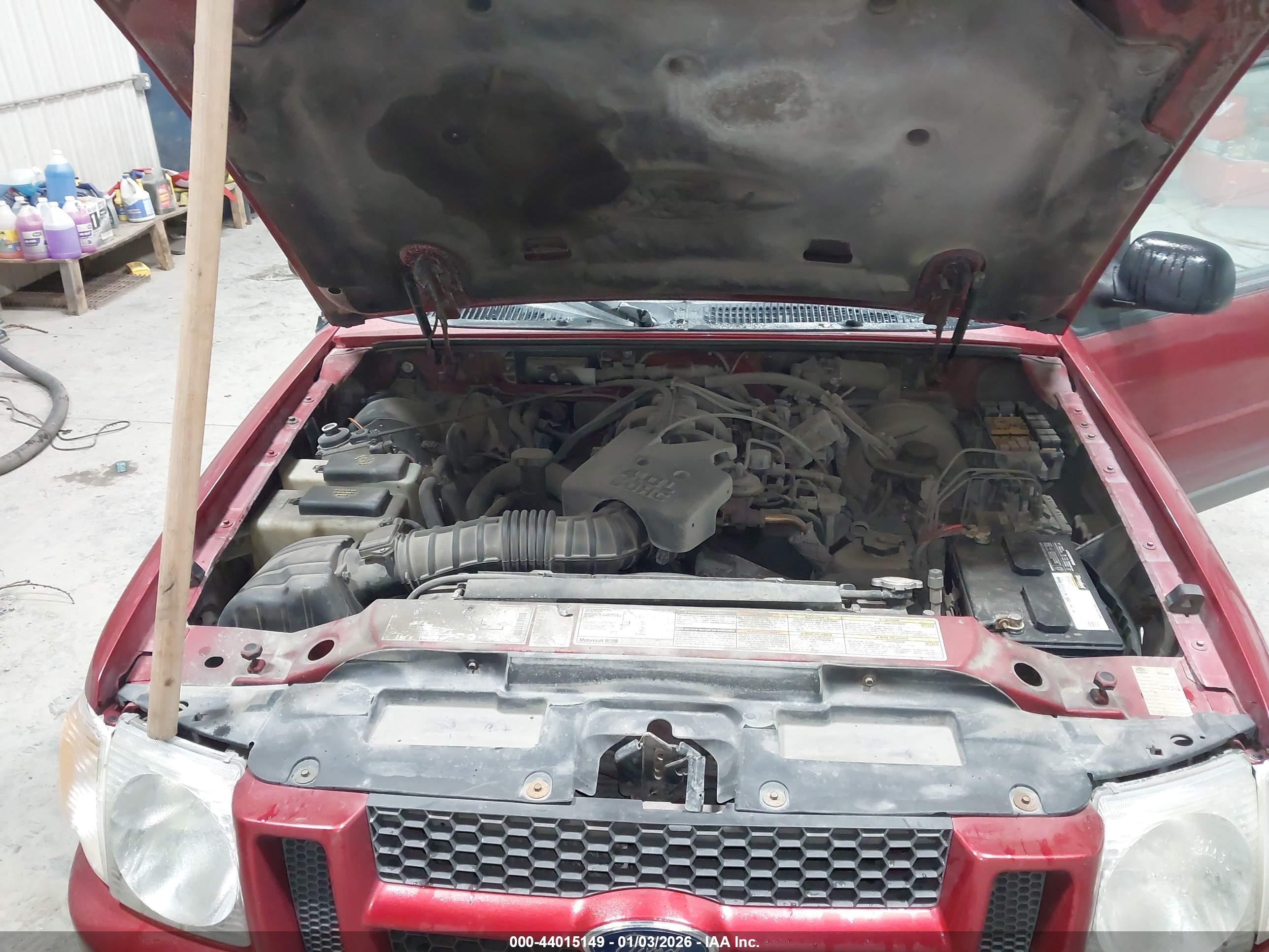 FORD EXPLORER image 10