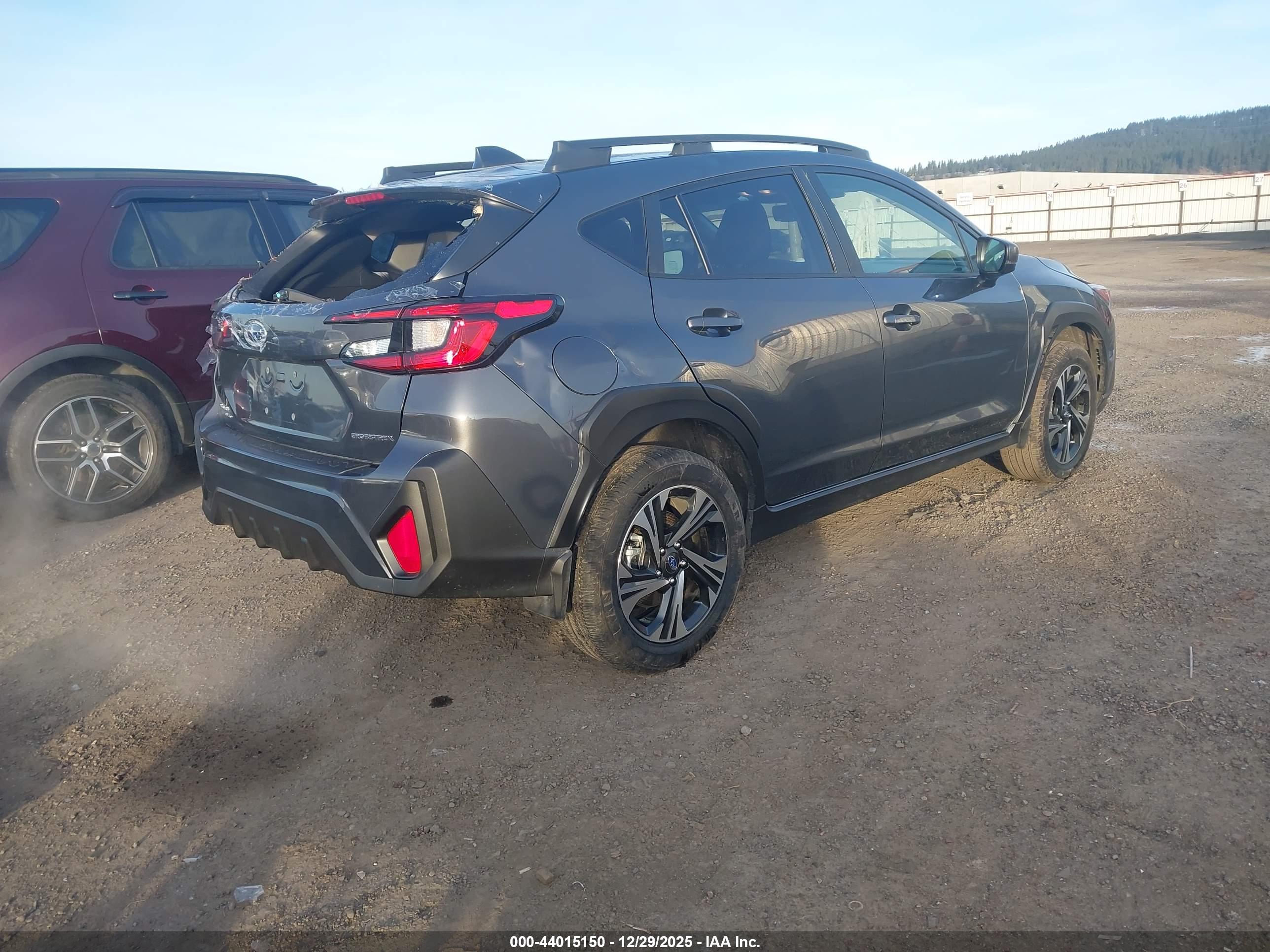 SUBARU CROSSTREK image 4