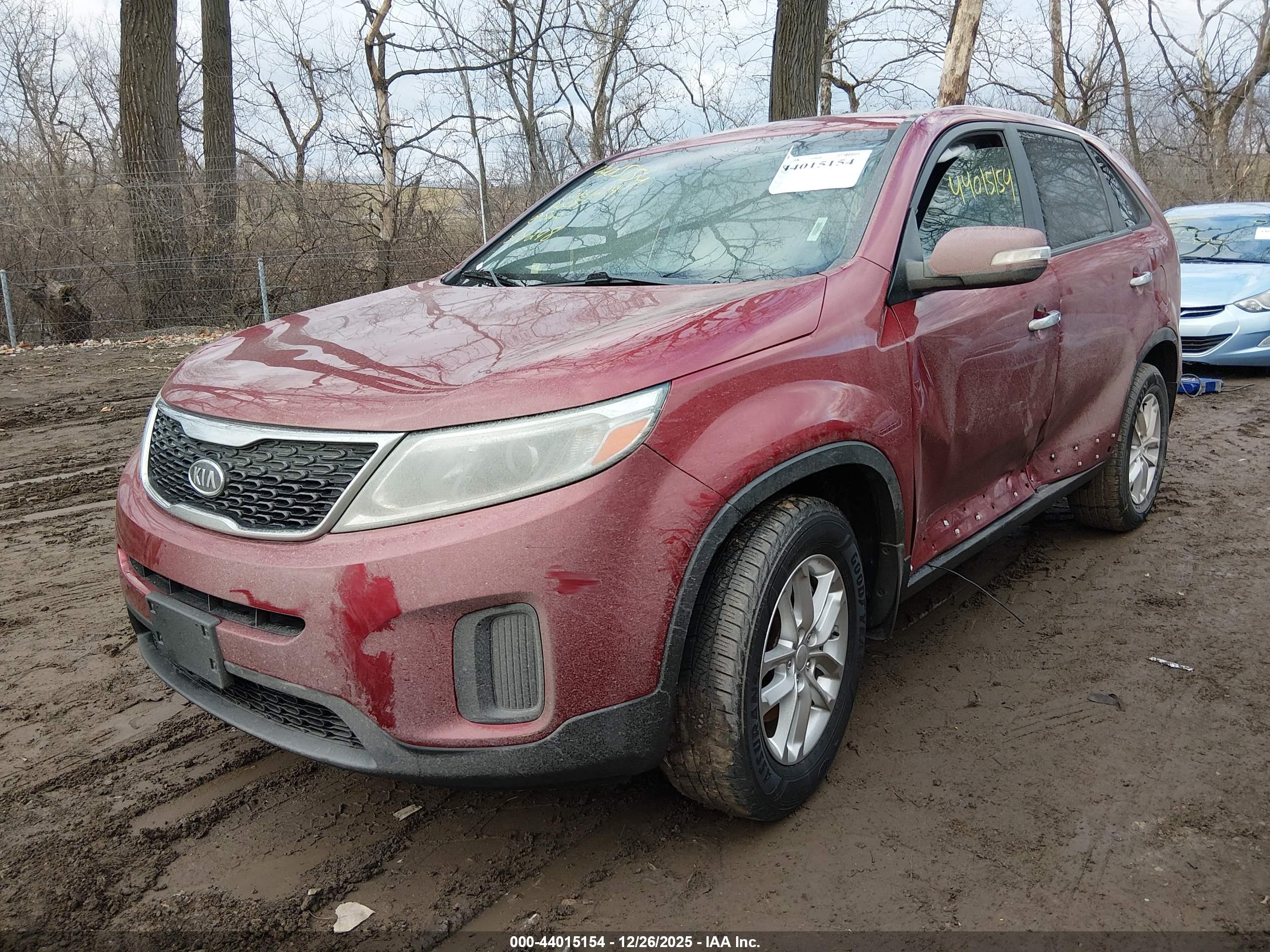 KIA SORENTO image 2