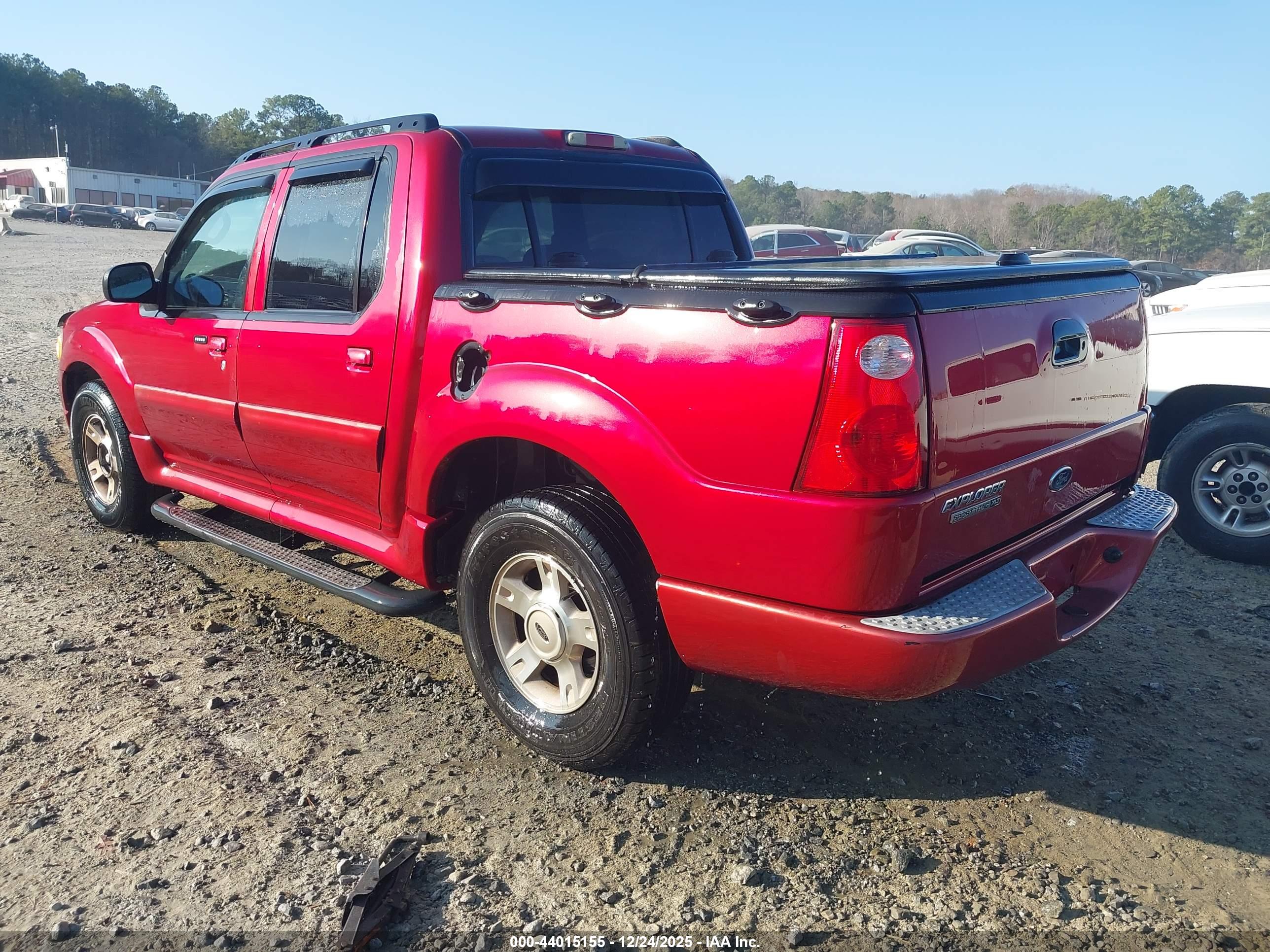 FORD EXPLORER image 3