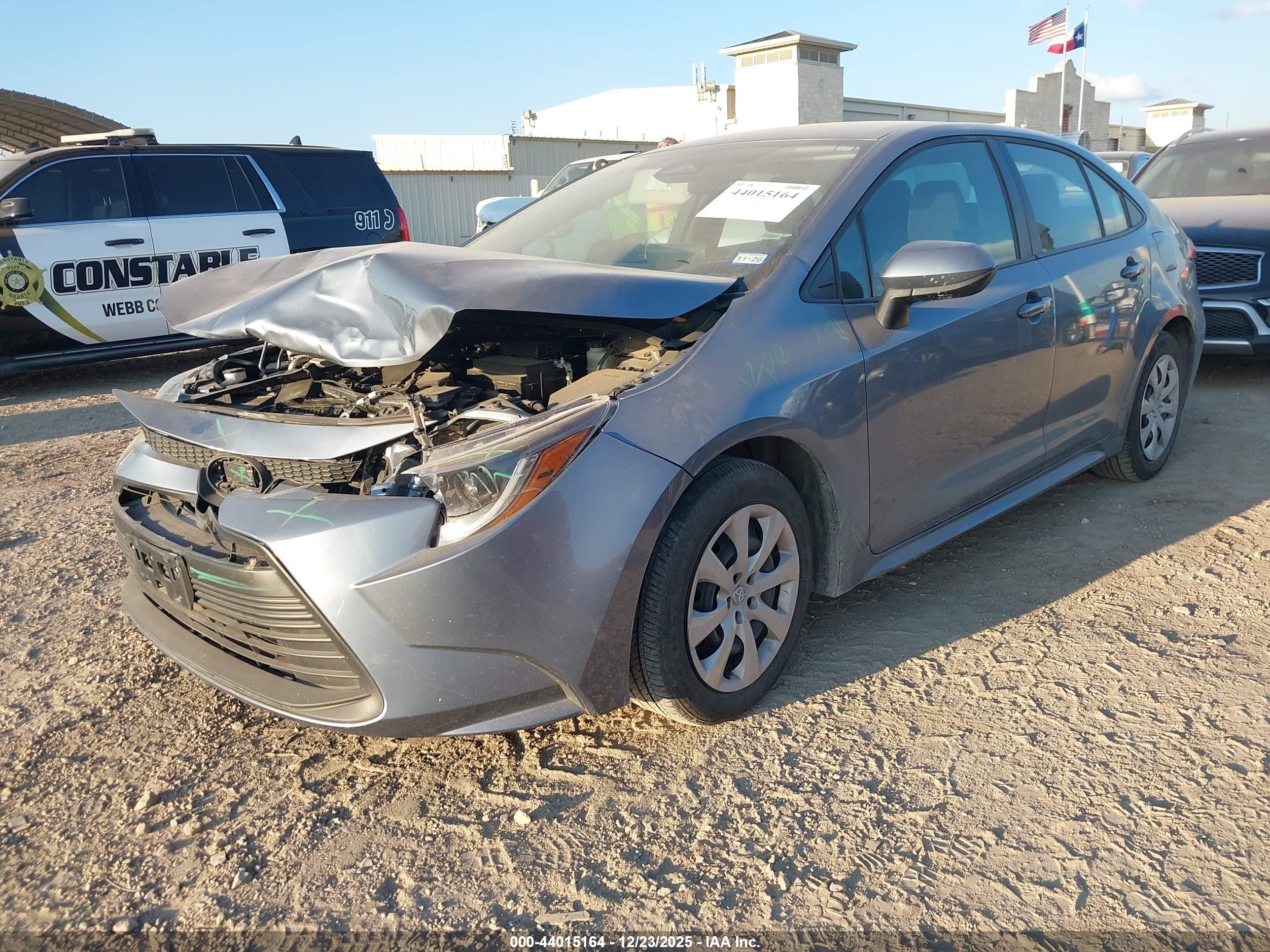 TOYOTA COROLLA image 2