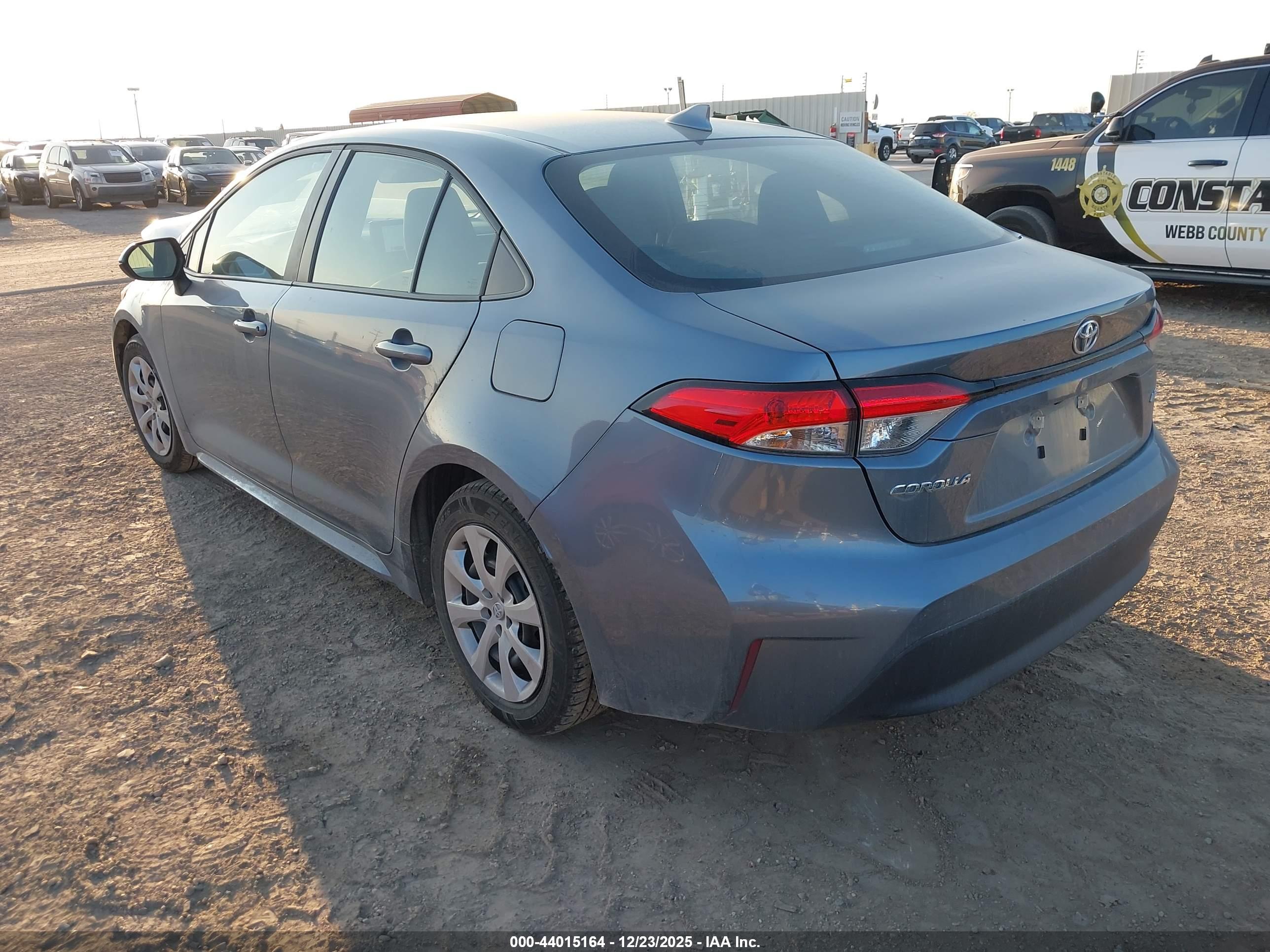 TOYOTA COROLLA image 3