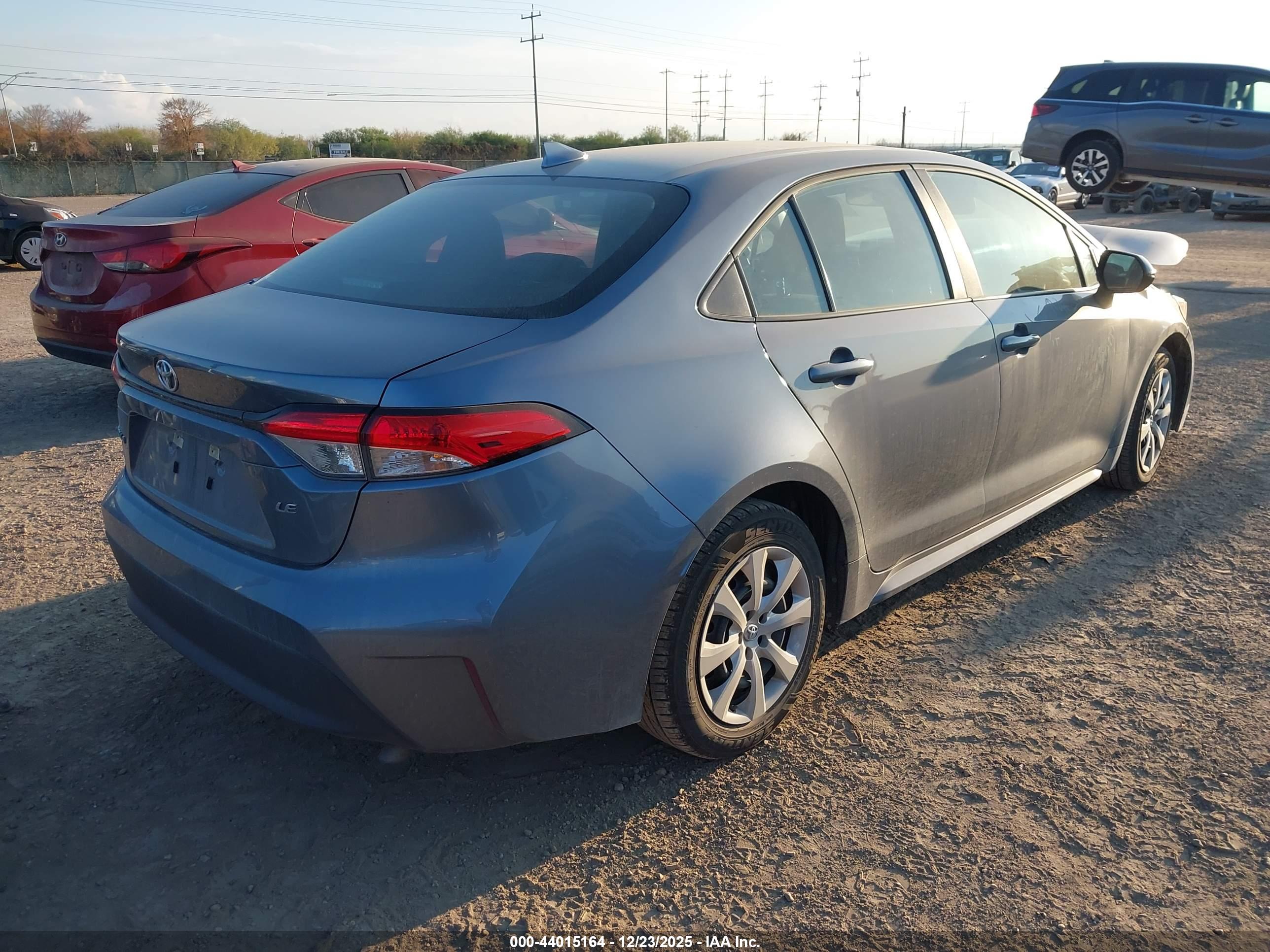 TOYOTA COROLLA image 4