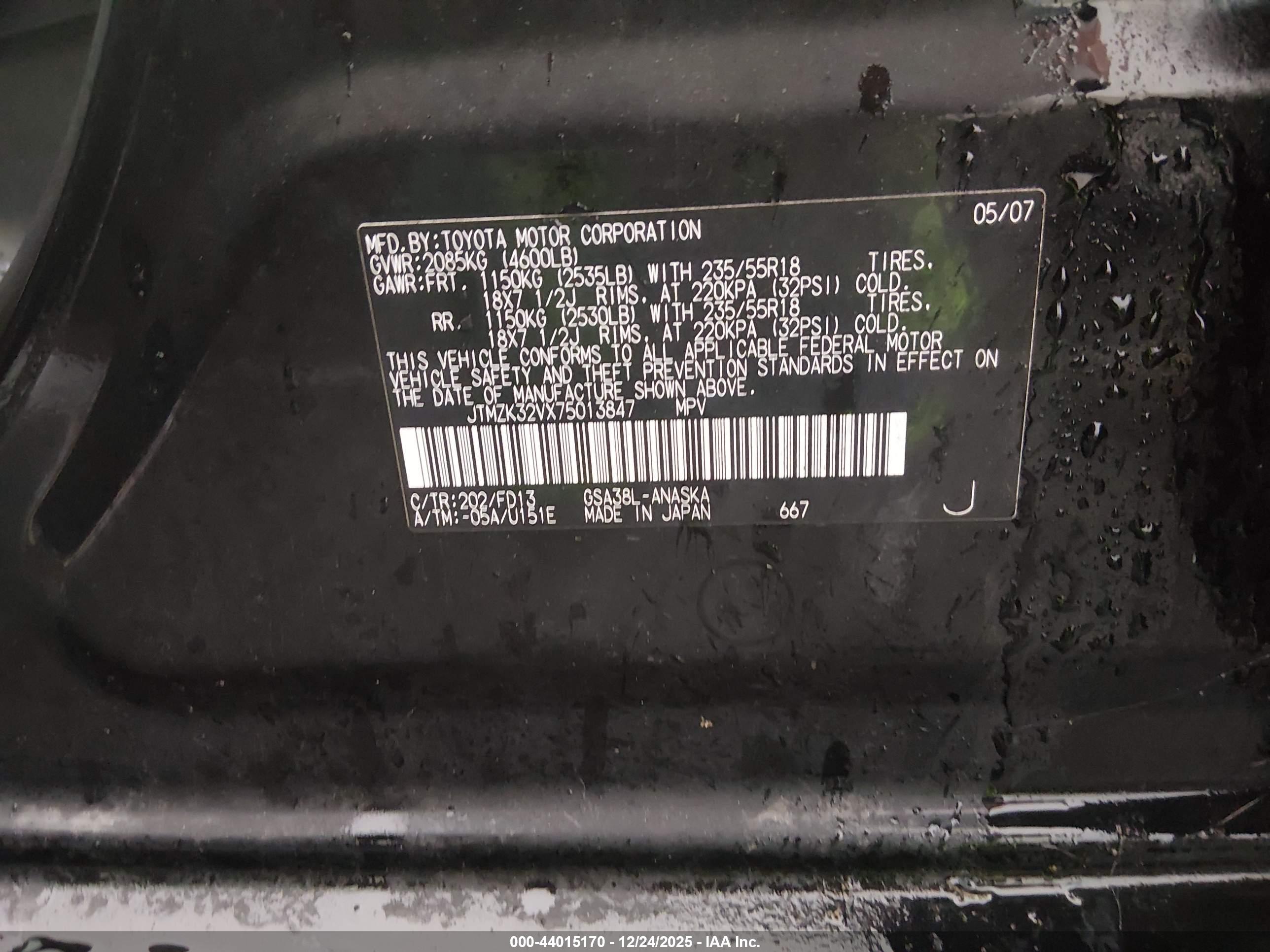 TOYOTA RAV4 image 9