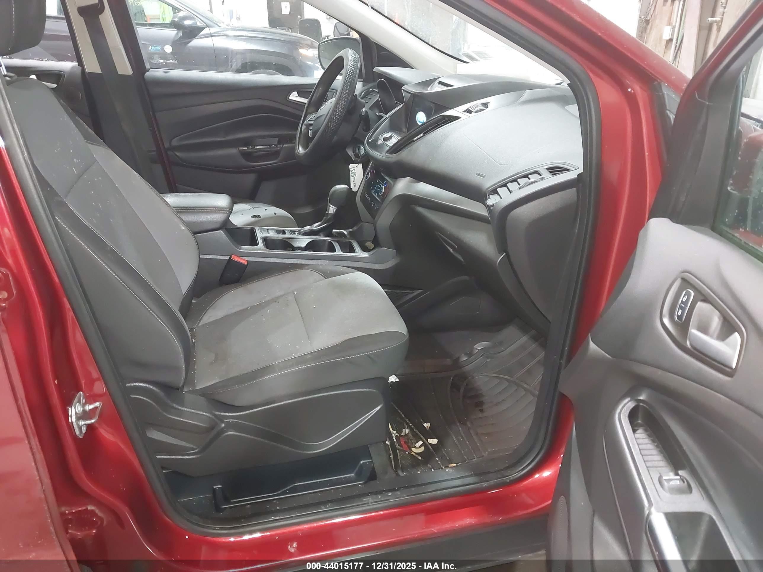 FORD ESCAPE image 5