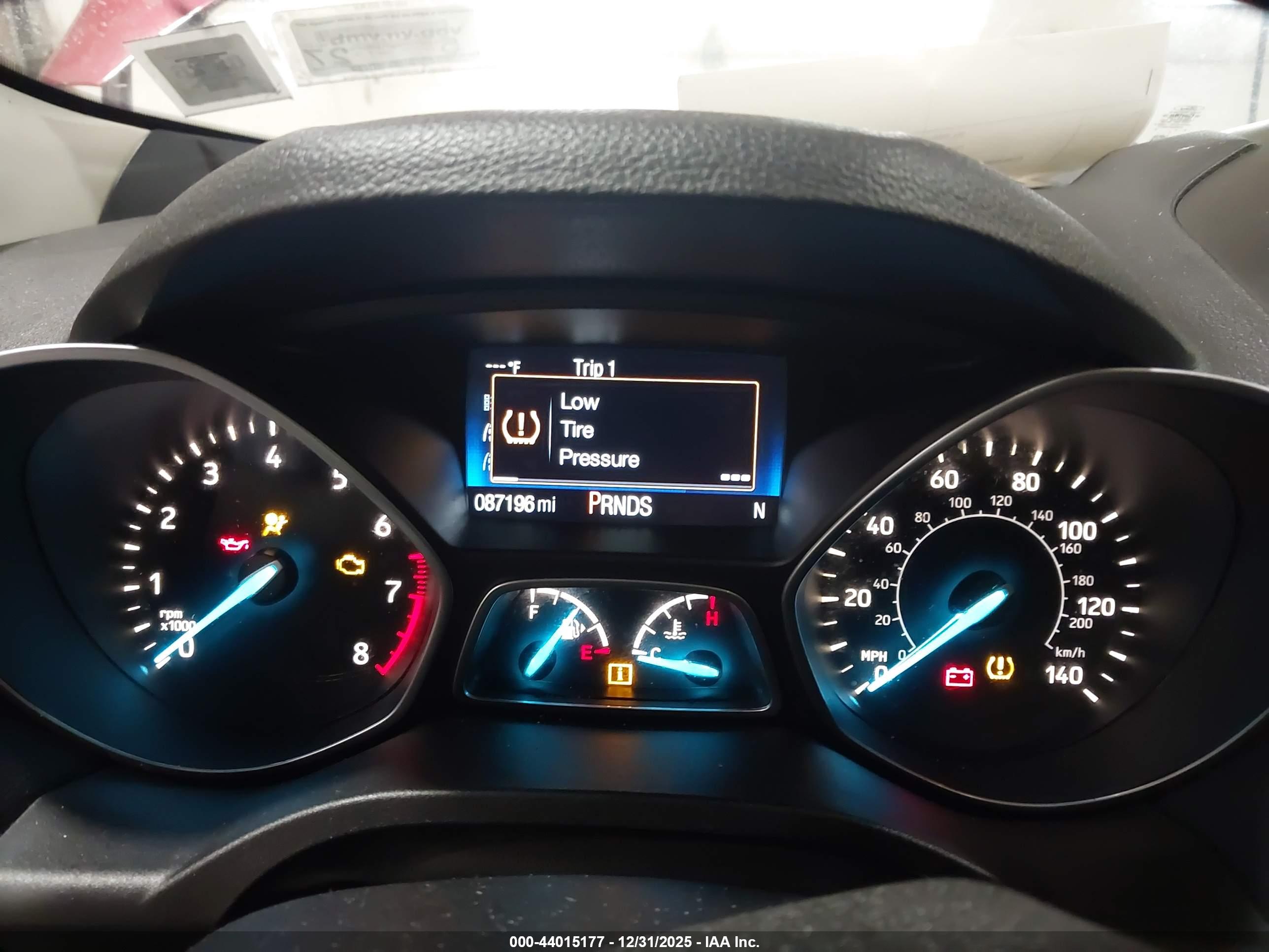 FORD ESCAPE image 7