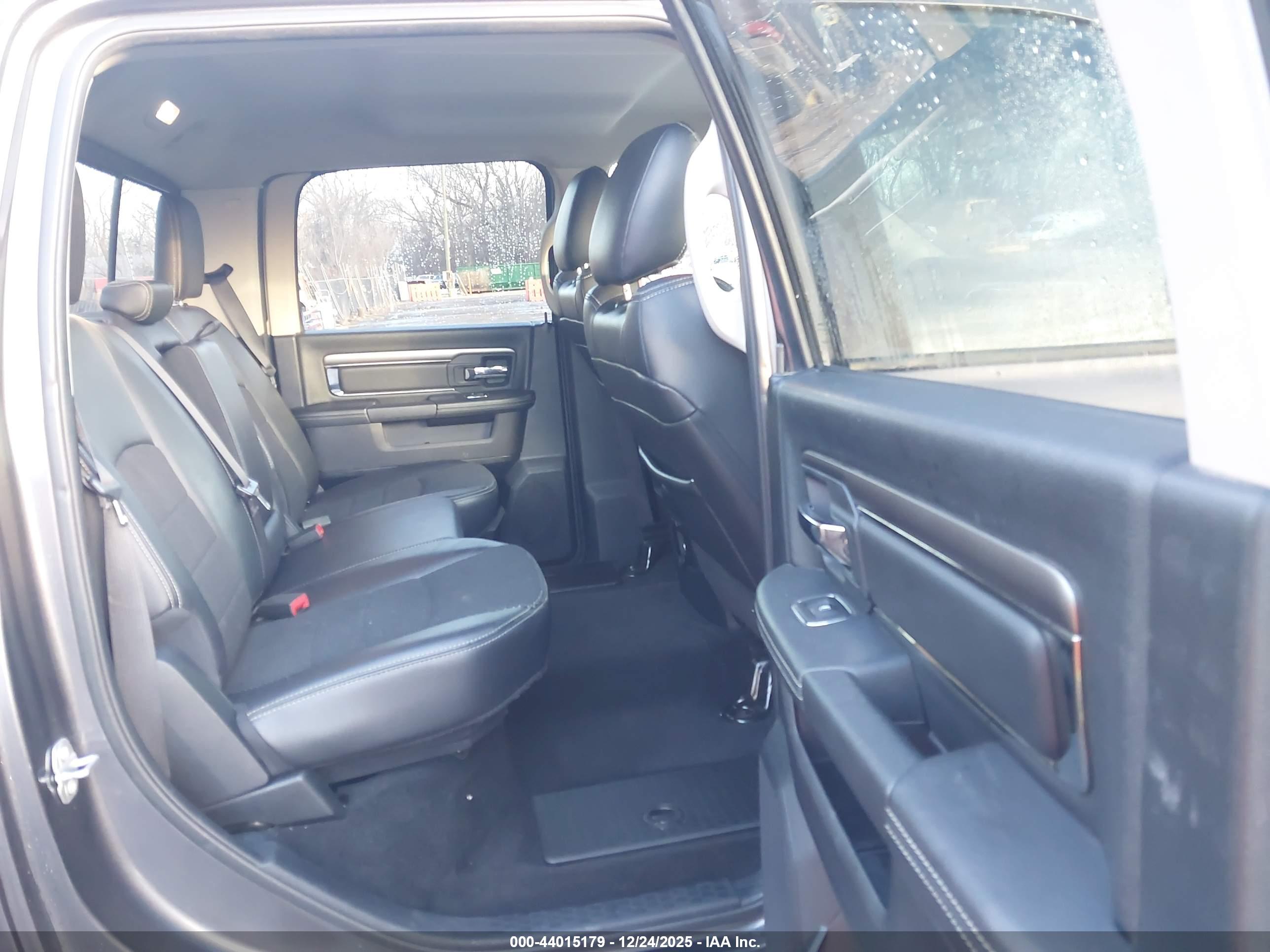 RAM 1500 image 8
