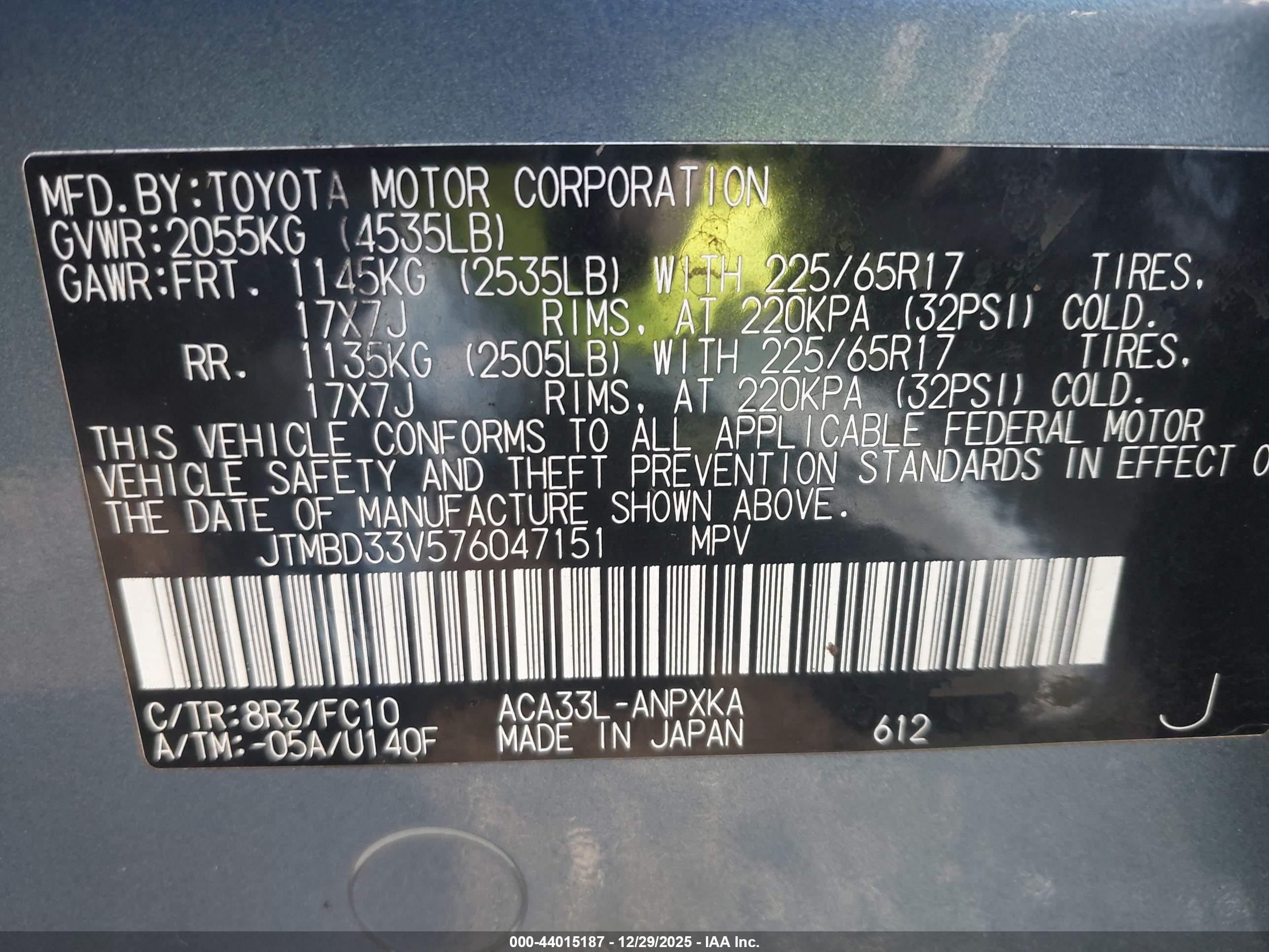 TOYOTA RAV4 image 9