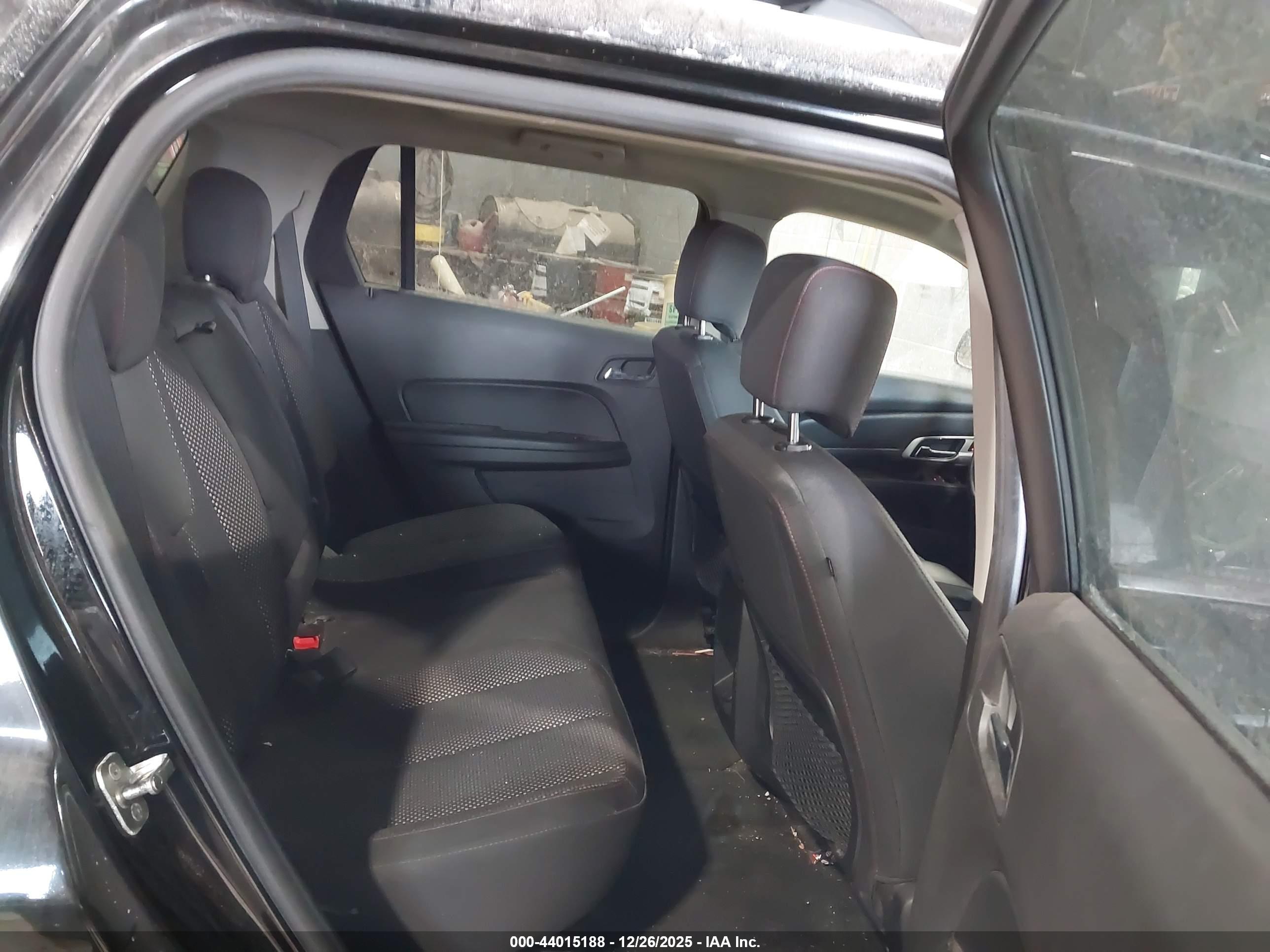 GMC TERRAIN image 8