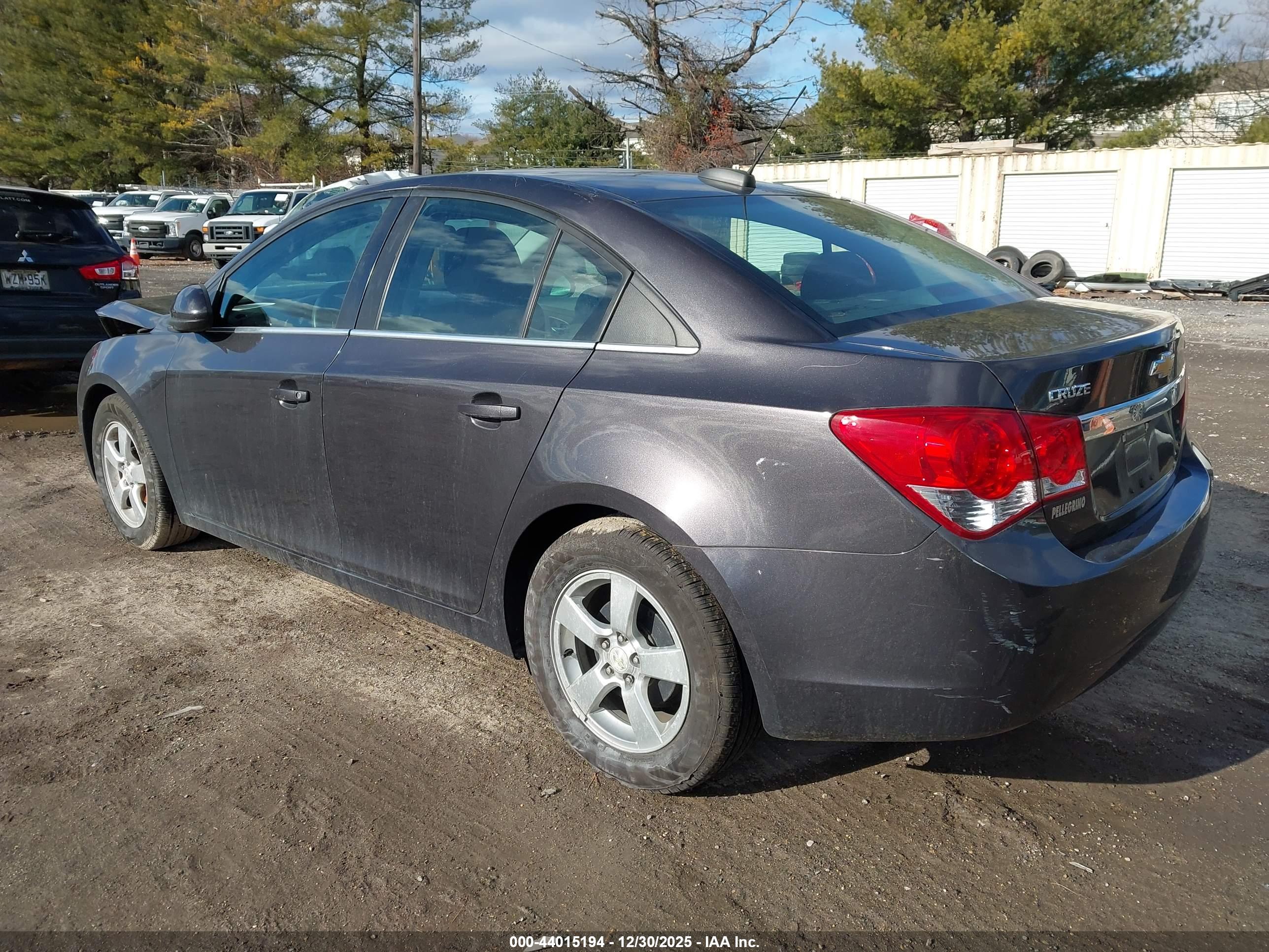 CHEVROLET CRUZE image 3