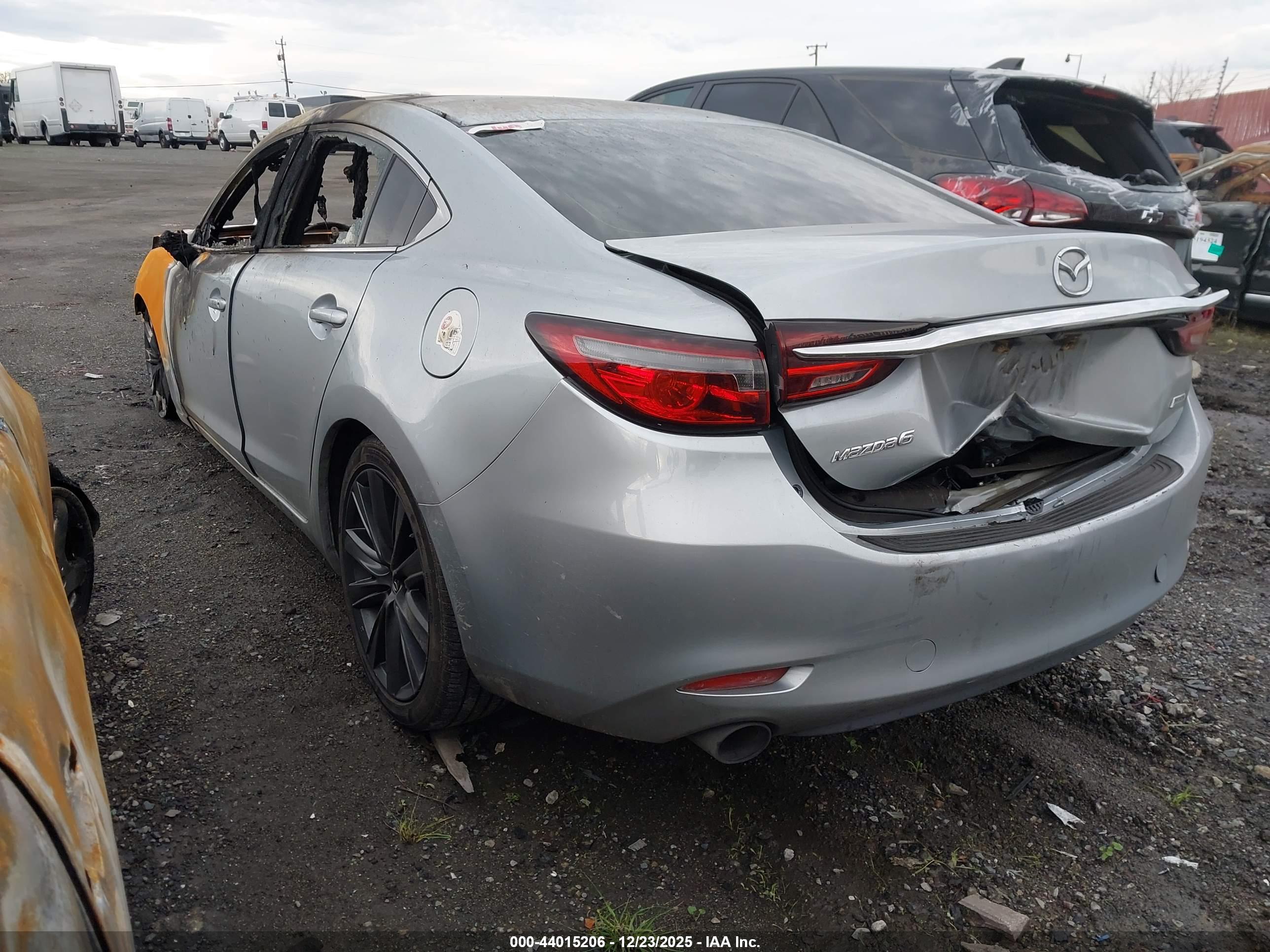 MAZDA MAZDA6 image 3