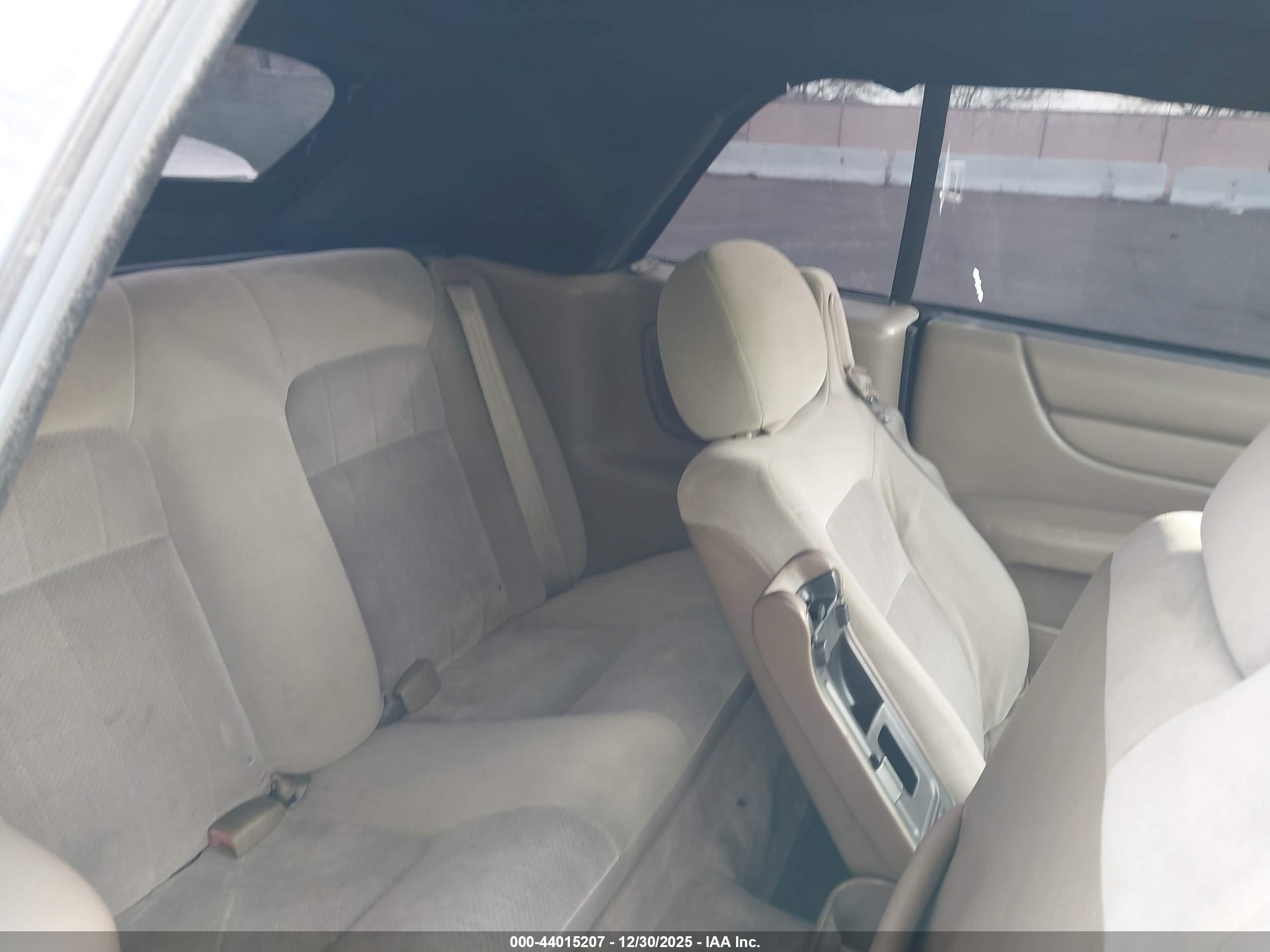 CHRYSLER SEBRING image 8