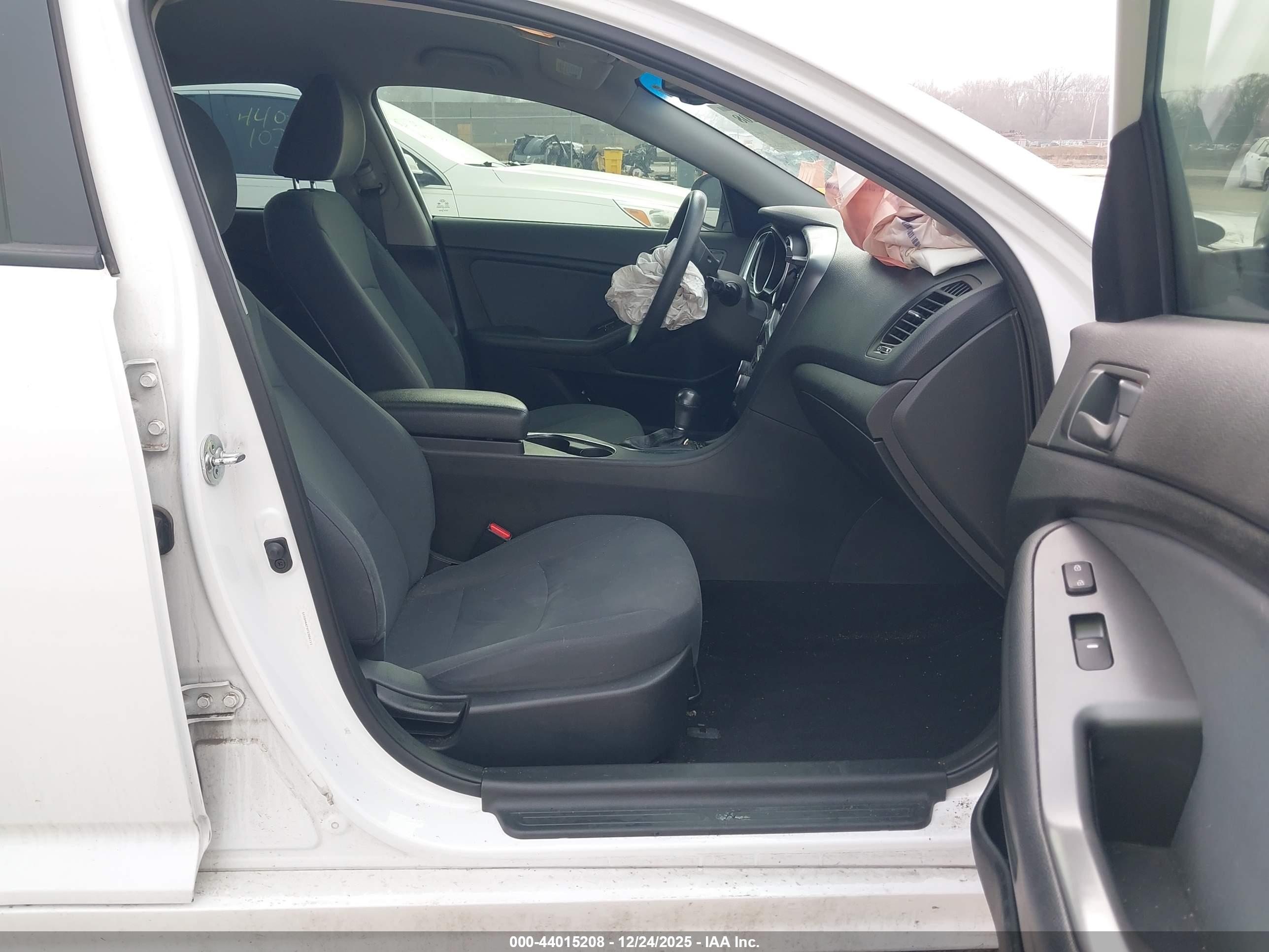 KIA OPTIMA image 5