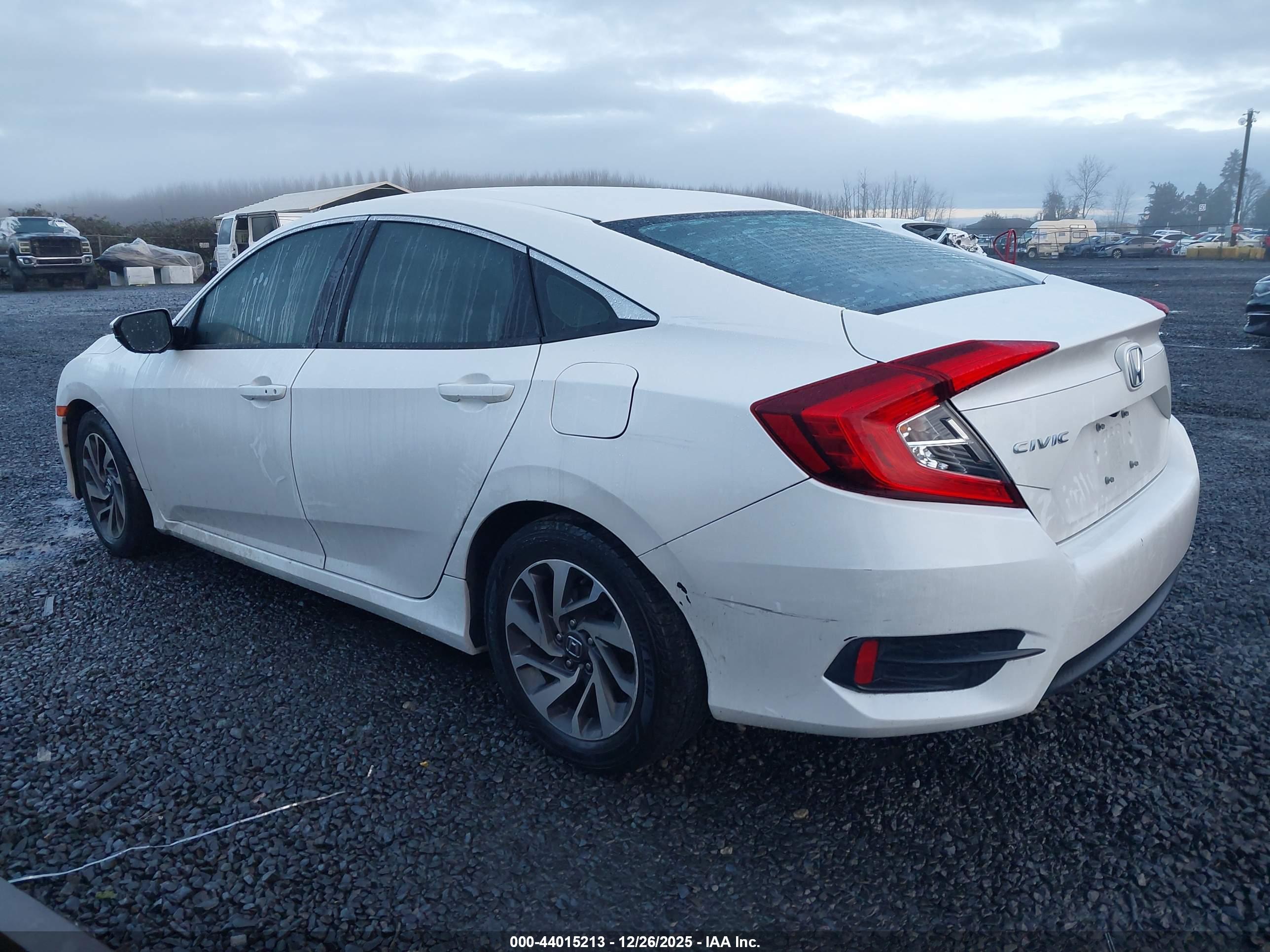 HONDA CIVIC image 3