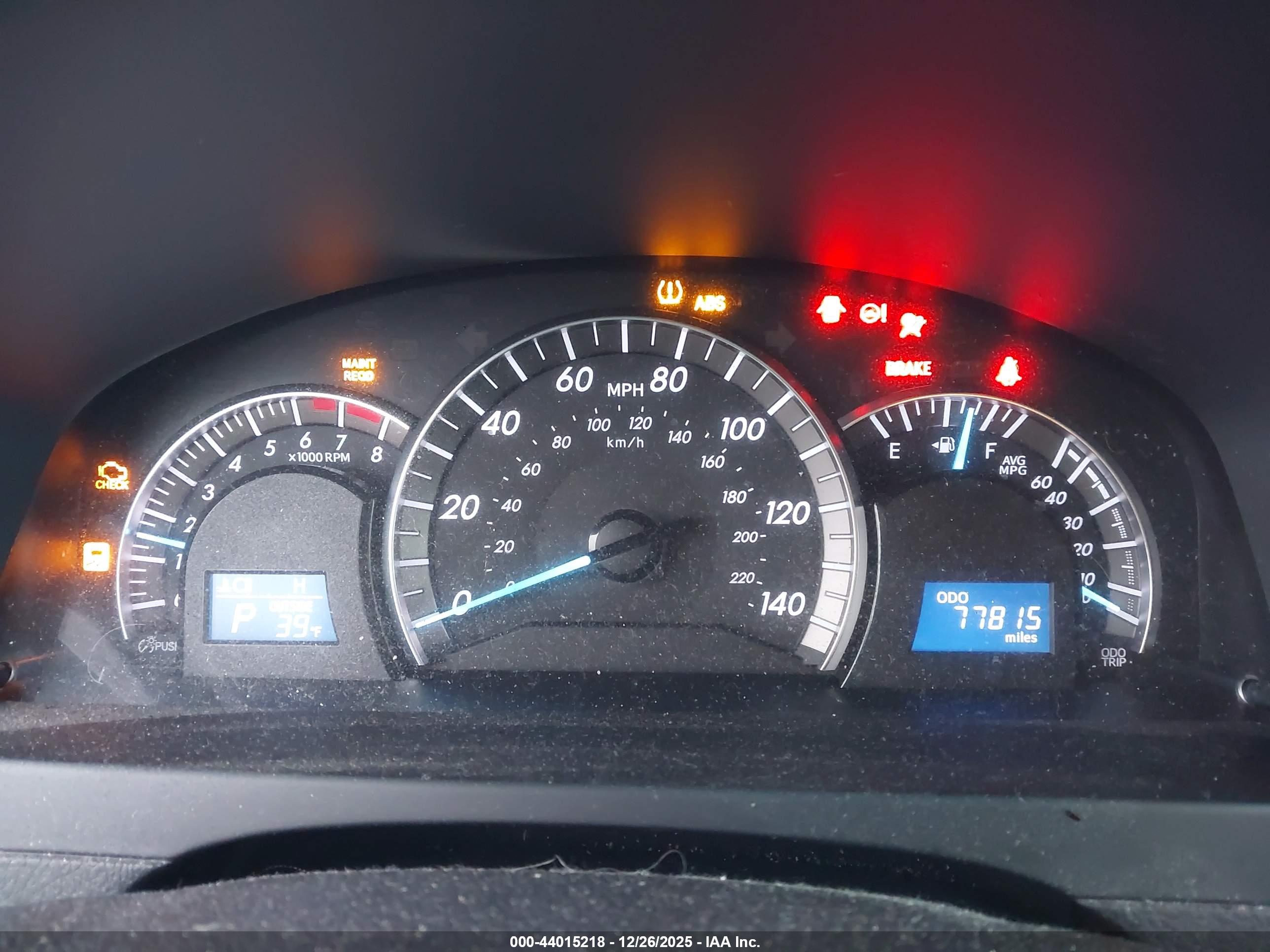TOYOTA CAMRY image 7
