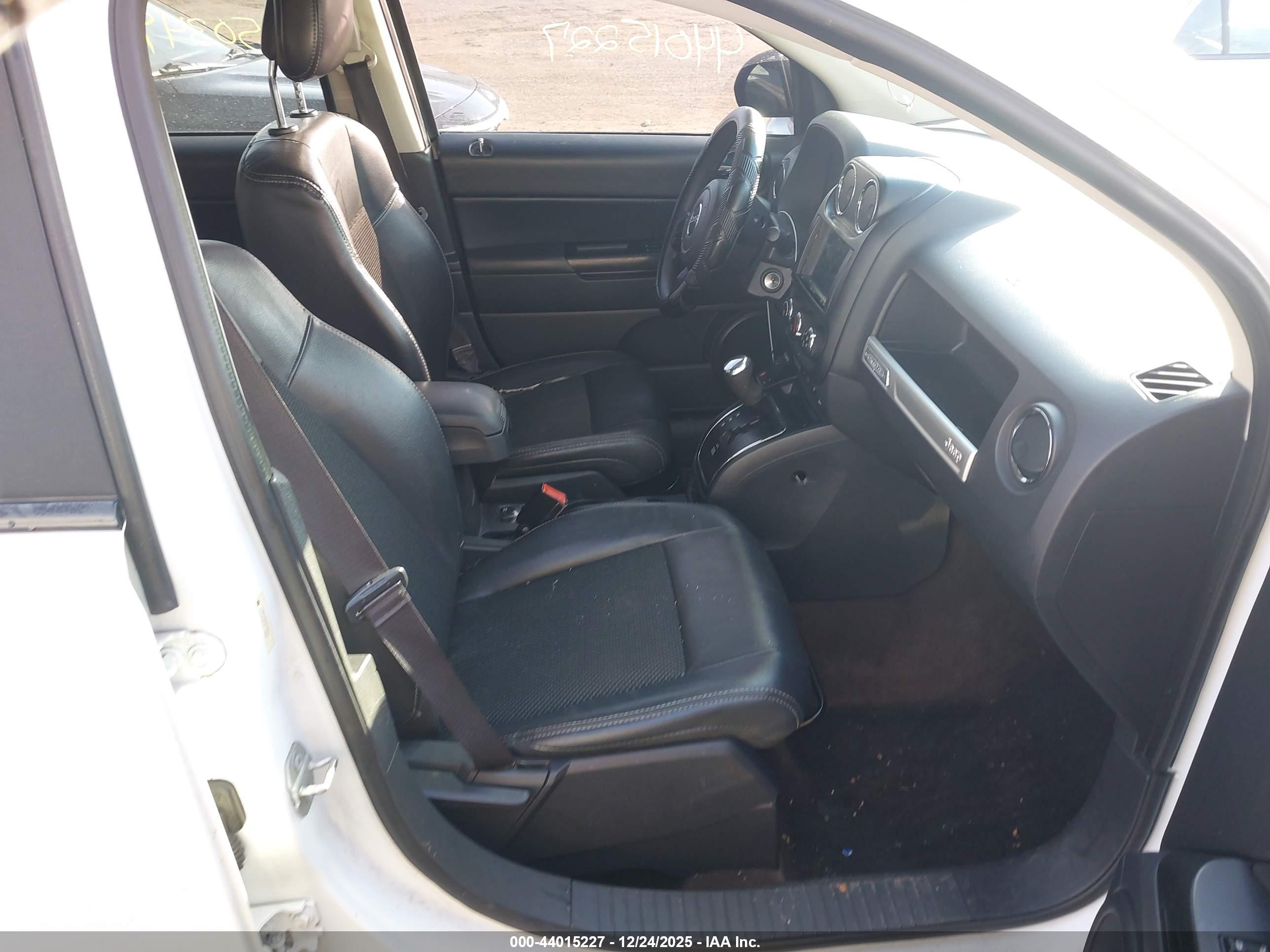 JEEP COMPASS image 5