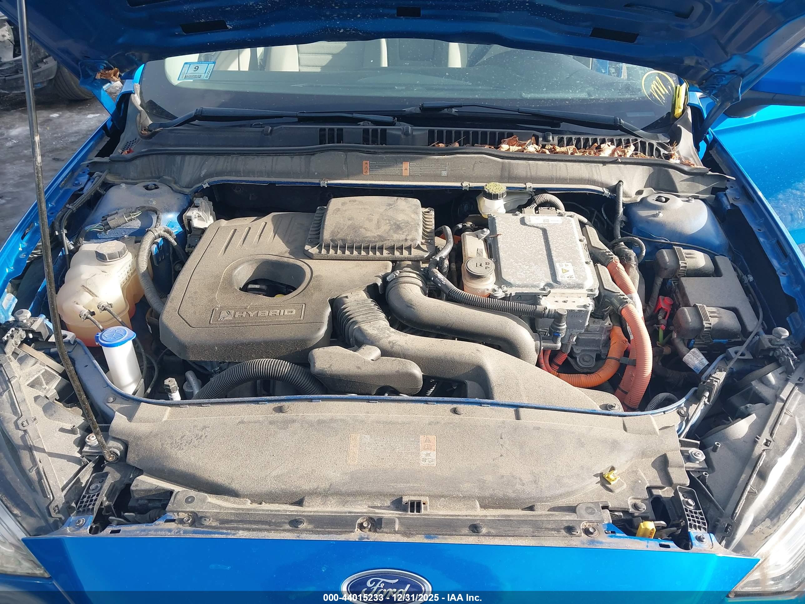 FORD FUSION image 10