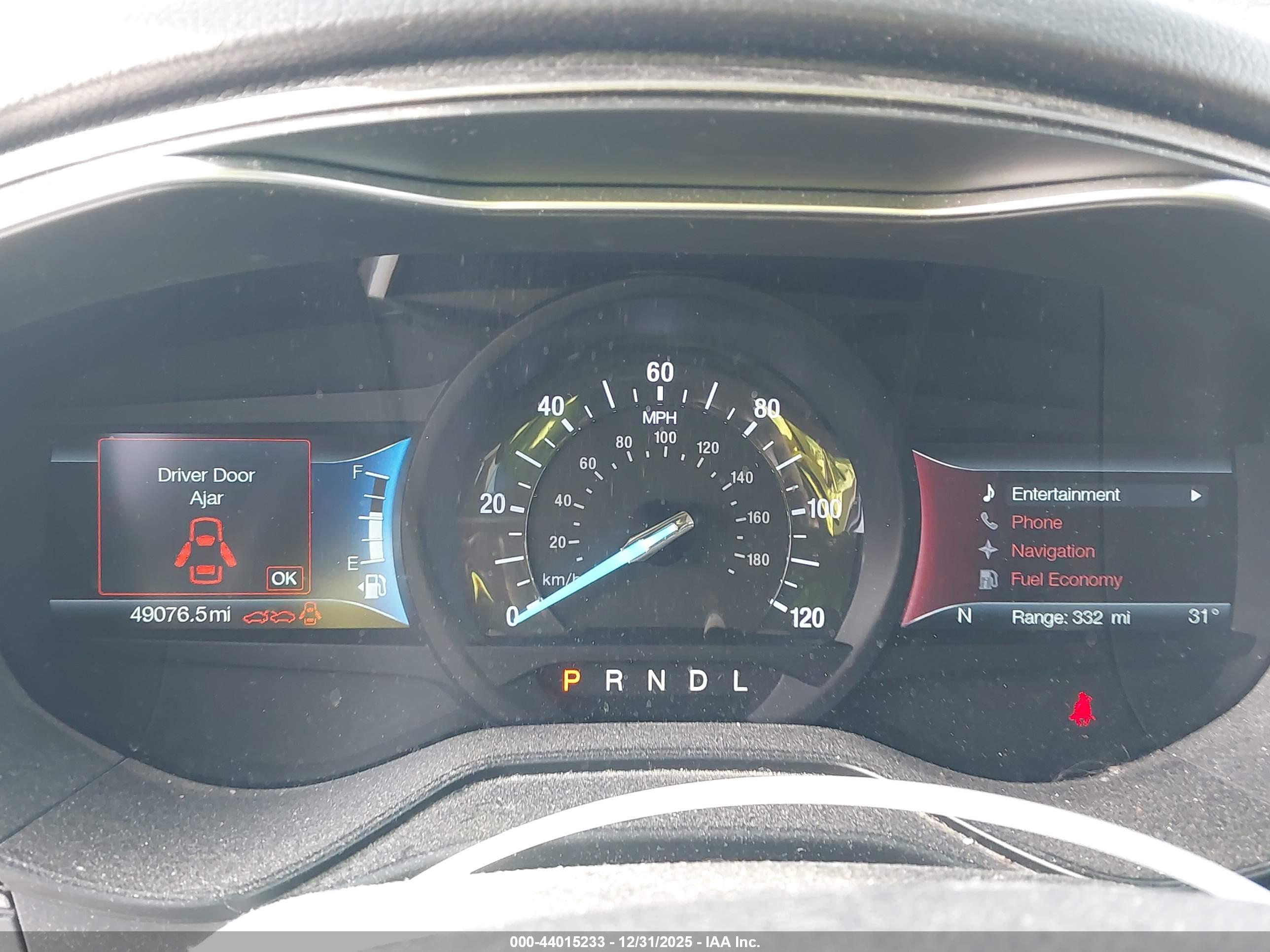FORD FUSION image 7