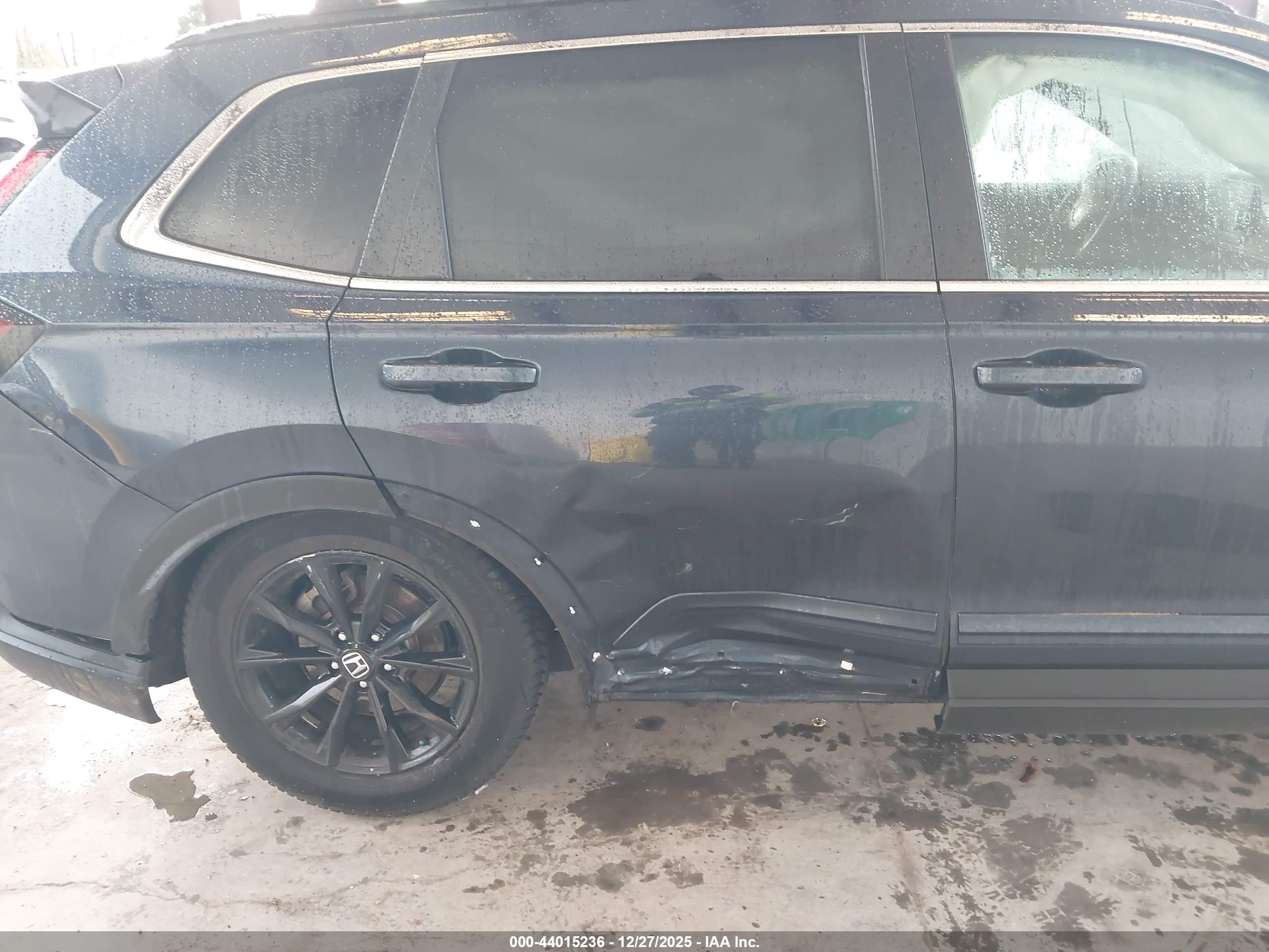 HONDA CR-V image 6