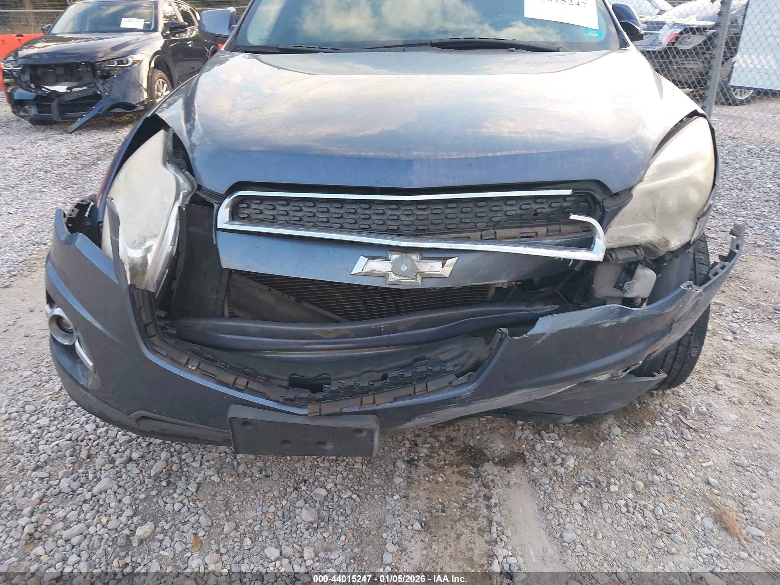 CHEVROLET EQUINOX image 6