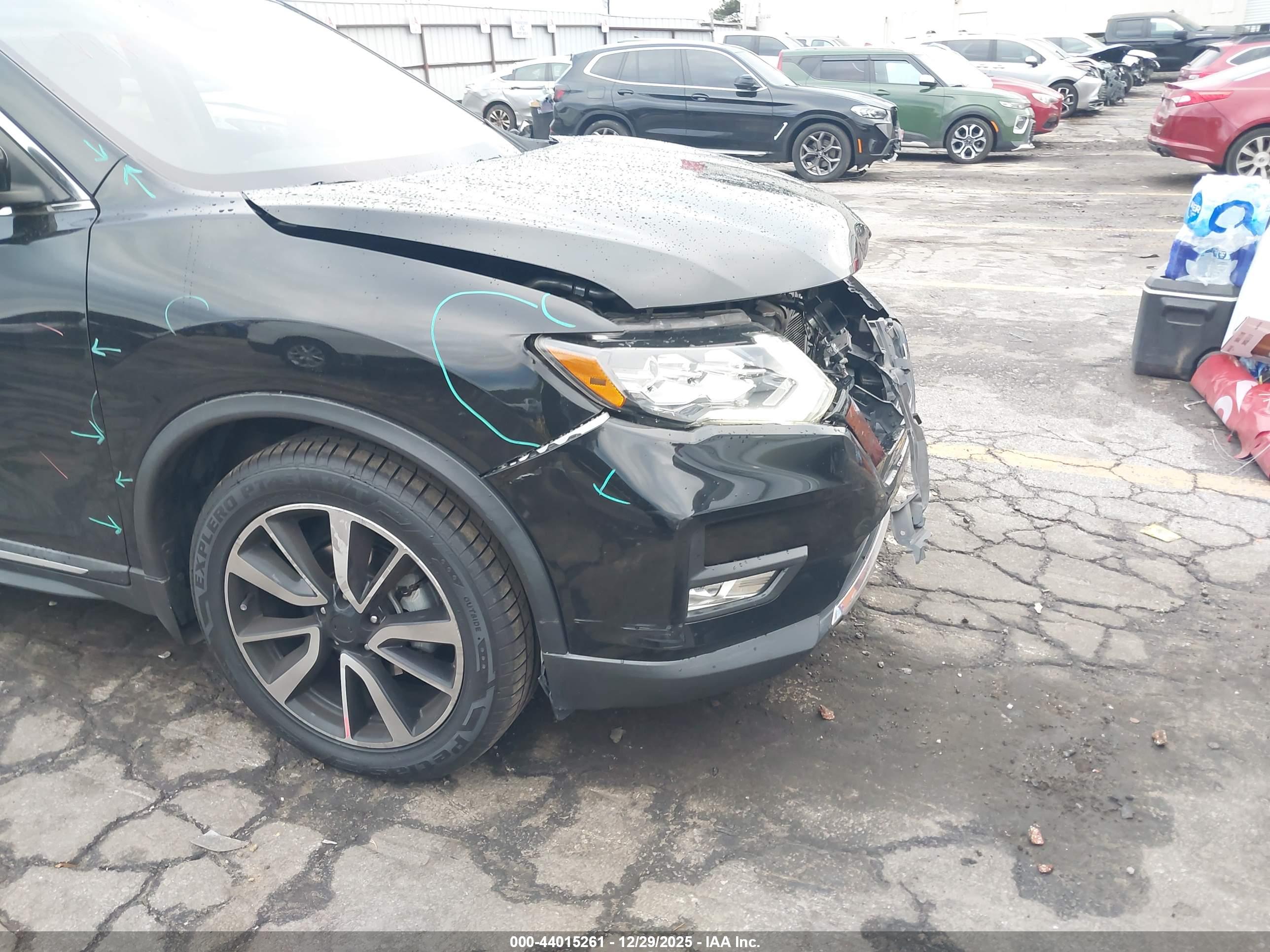 NISSAN ROGUE image 6