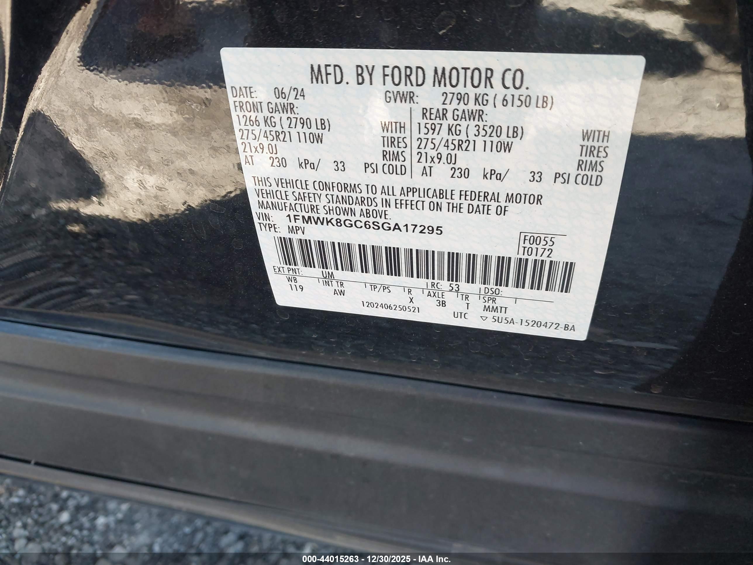 FORD EXPLORER image 9