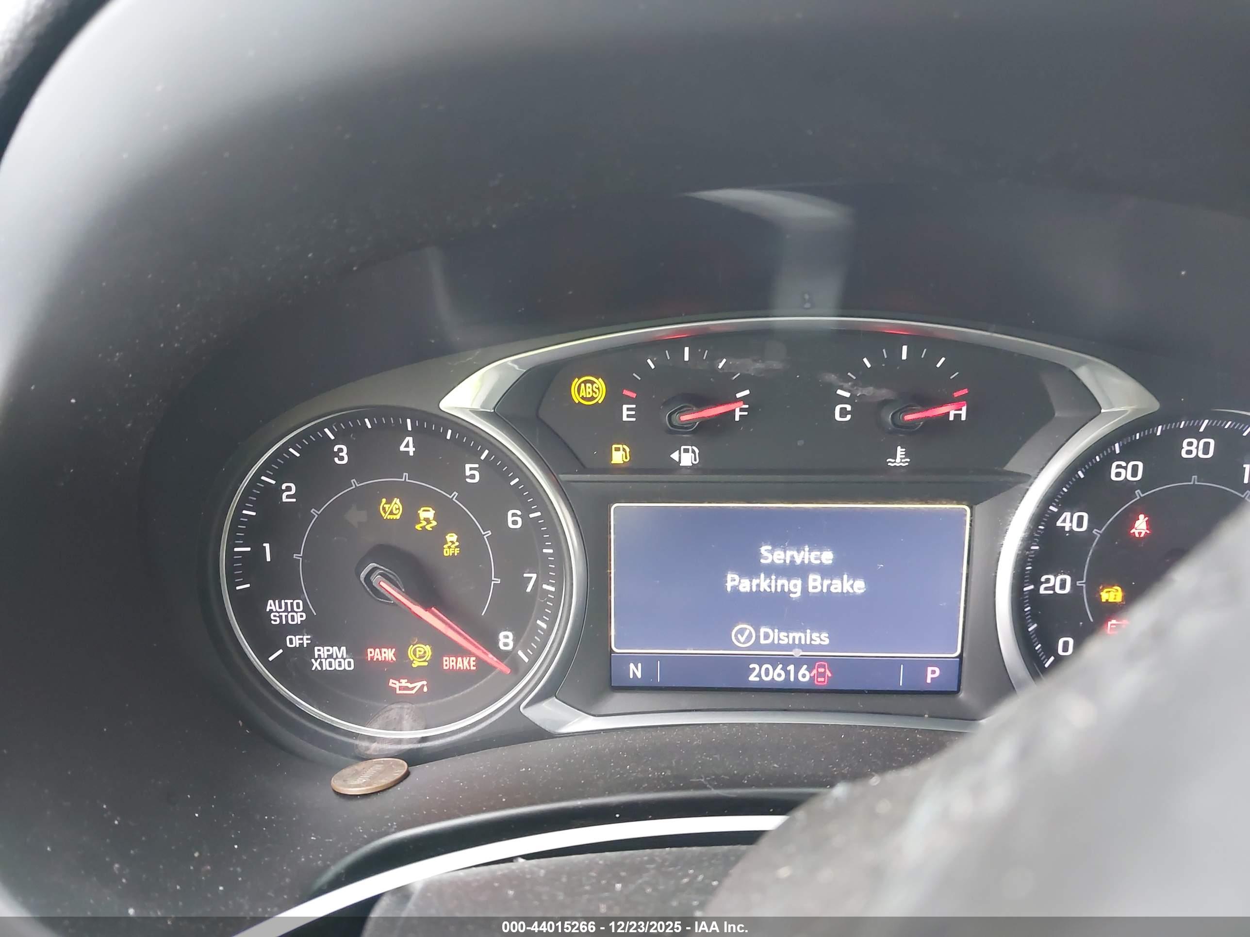 GMC TERRAIN image 7