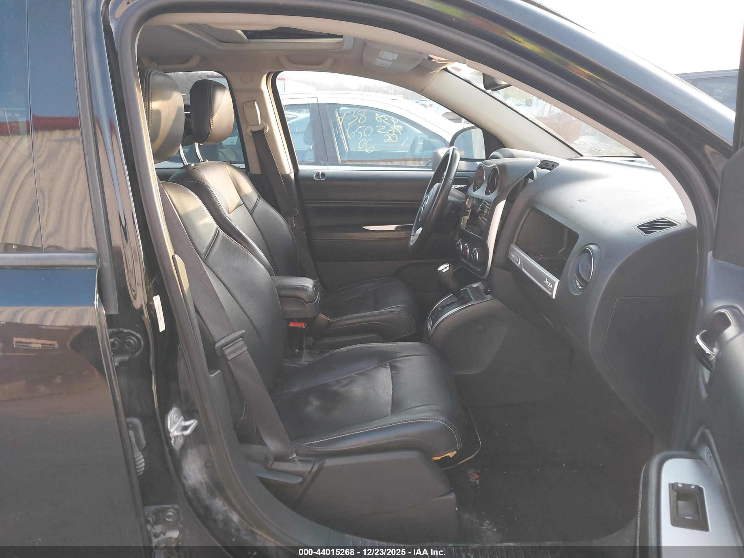 JEEP COMPASS image 5