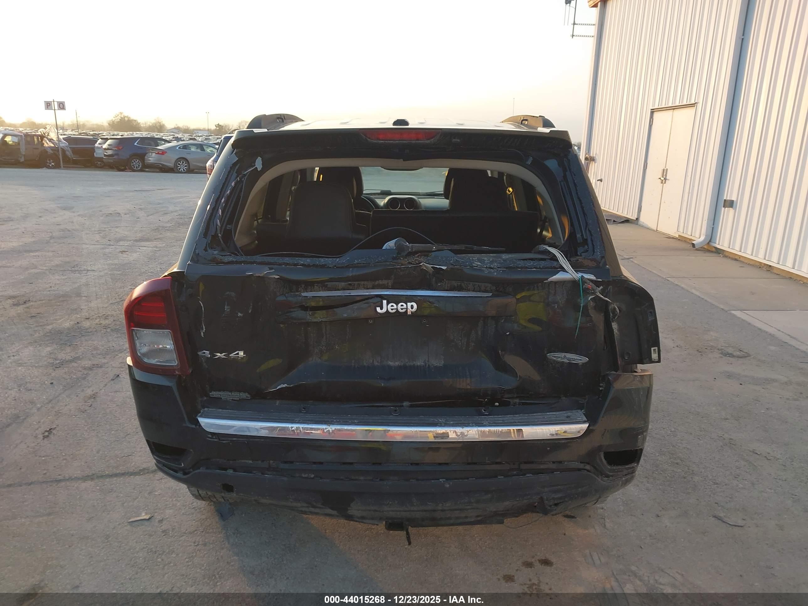 JEEP COMPASS image 6