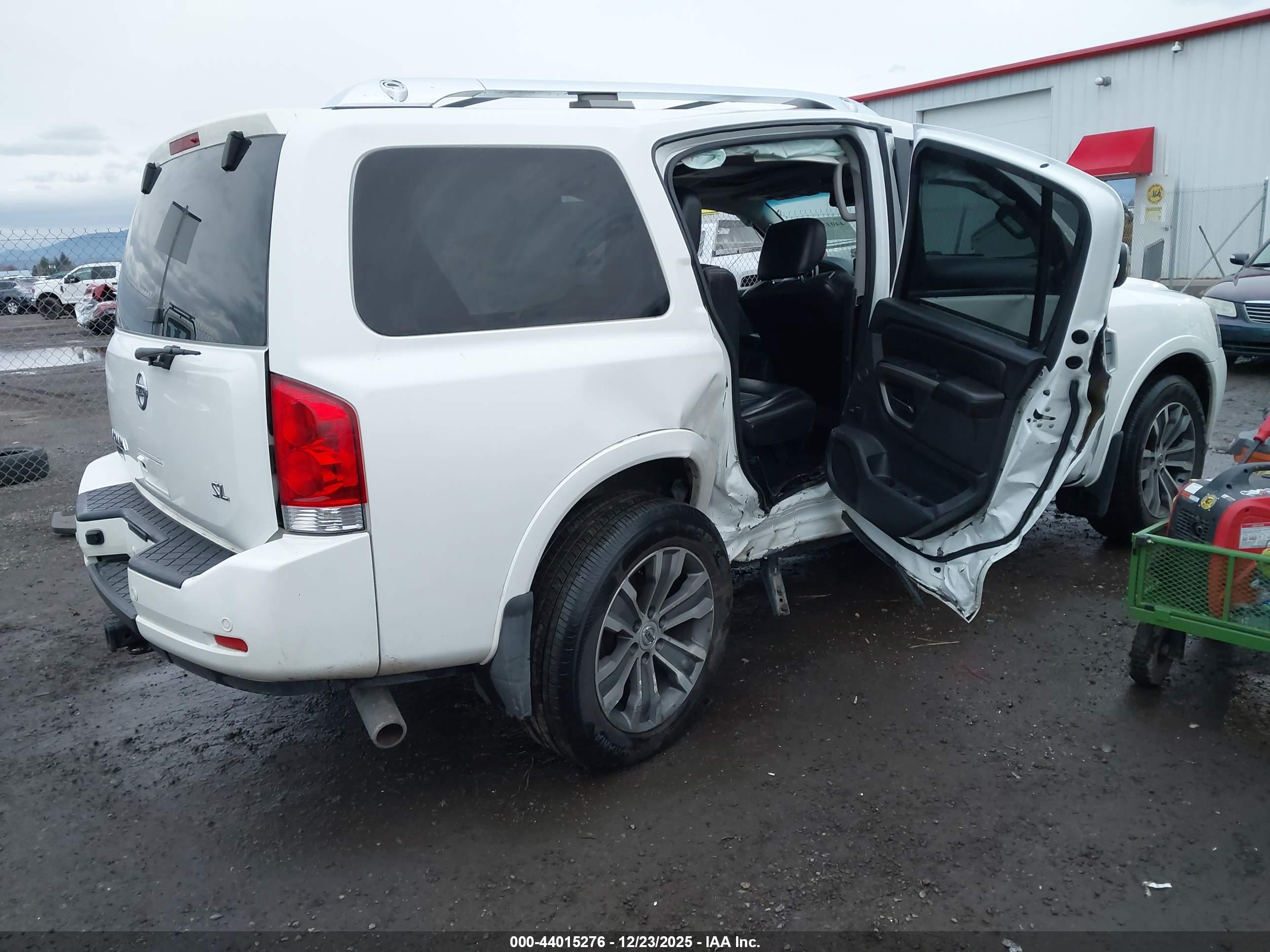 NISSAN ARMADA image 4