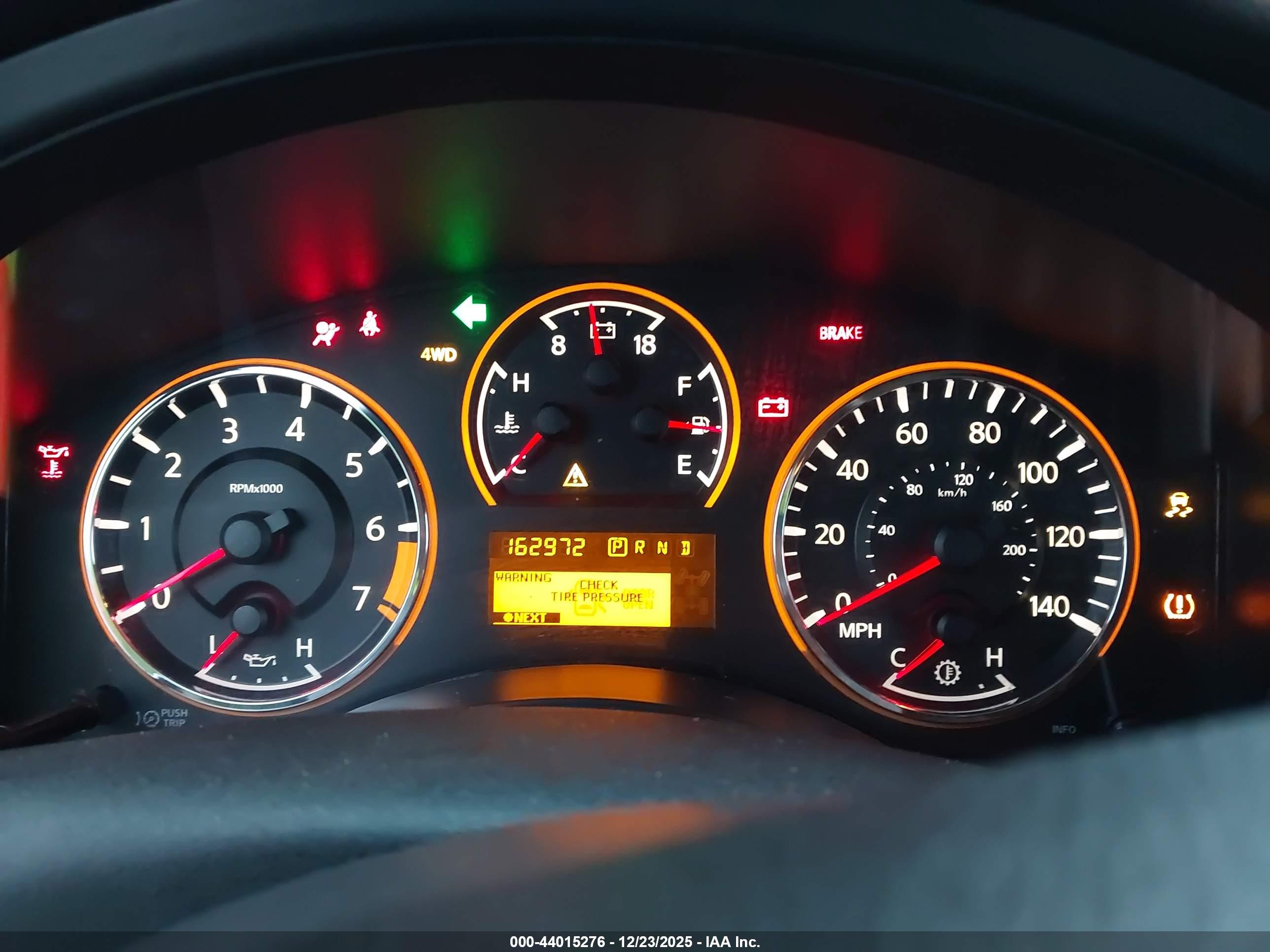NISSAN ARMADA image 7